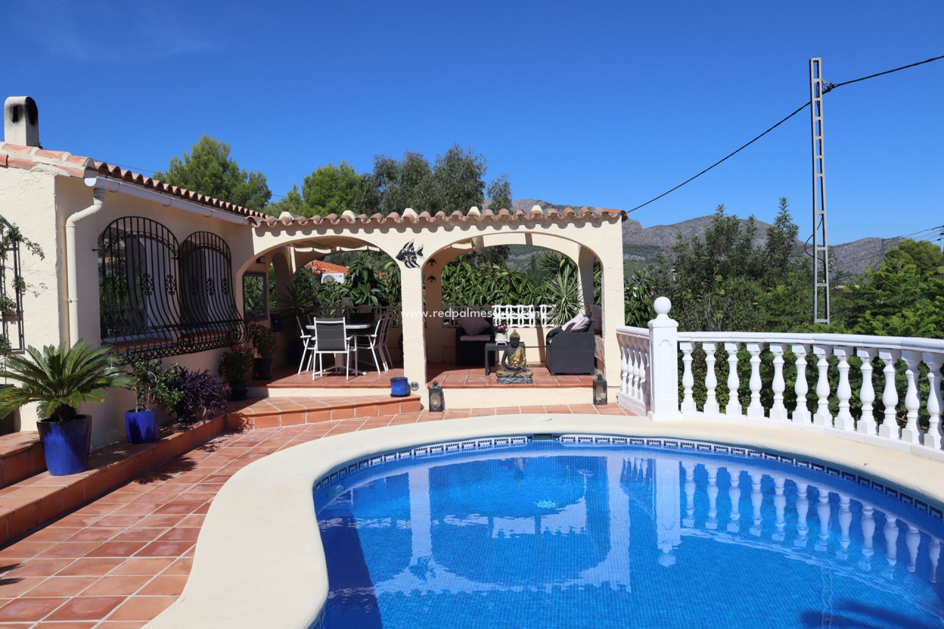 Revente - Villa -
Orba - Inland