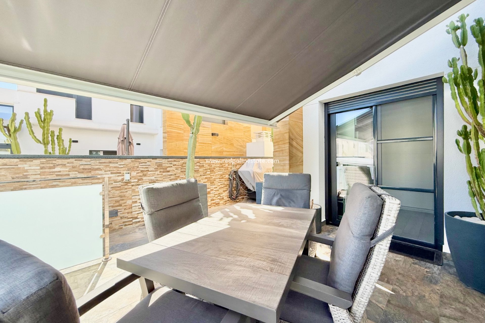 Revente - Villa -
Orihuela Costa - Cabo Roig