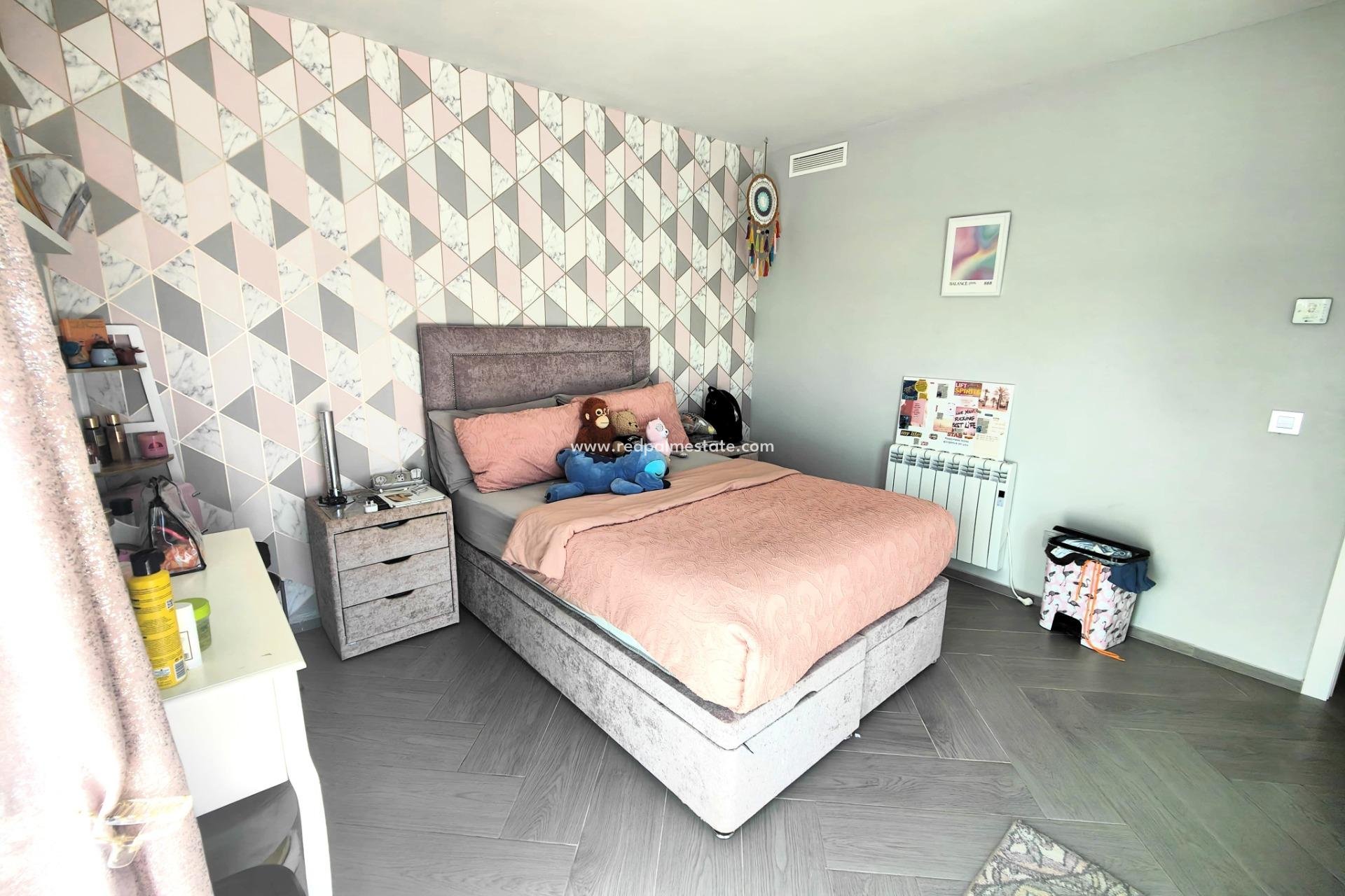 Revente - Villa -
Orihuela Costa - Cabo Roig