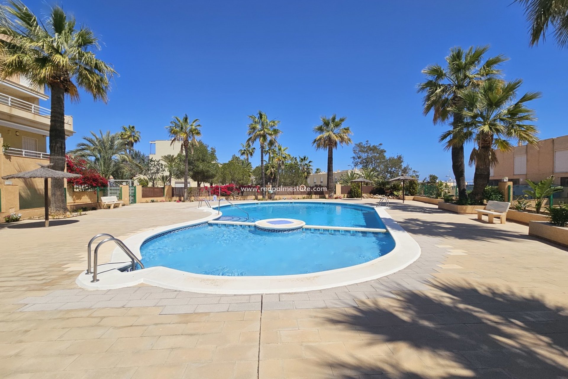 Revente - Villa -
Orihuela Costa - Cabo Roig
