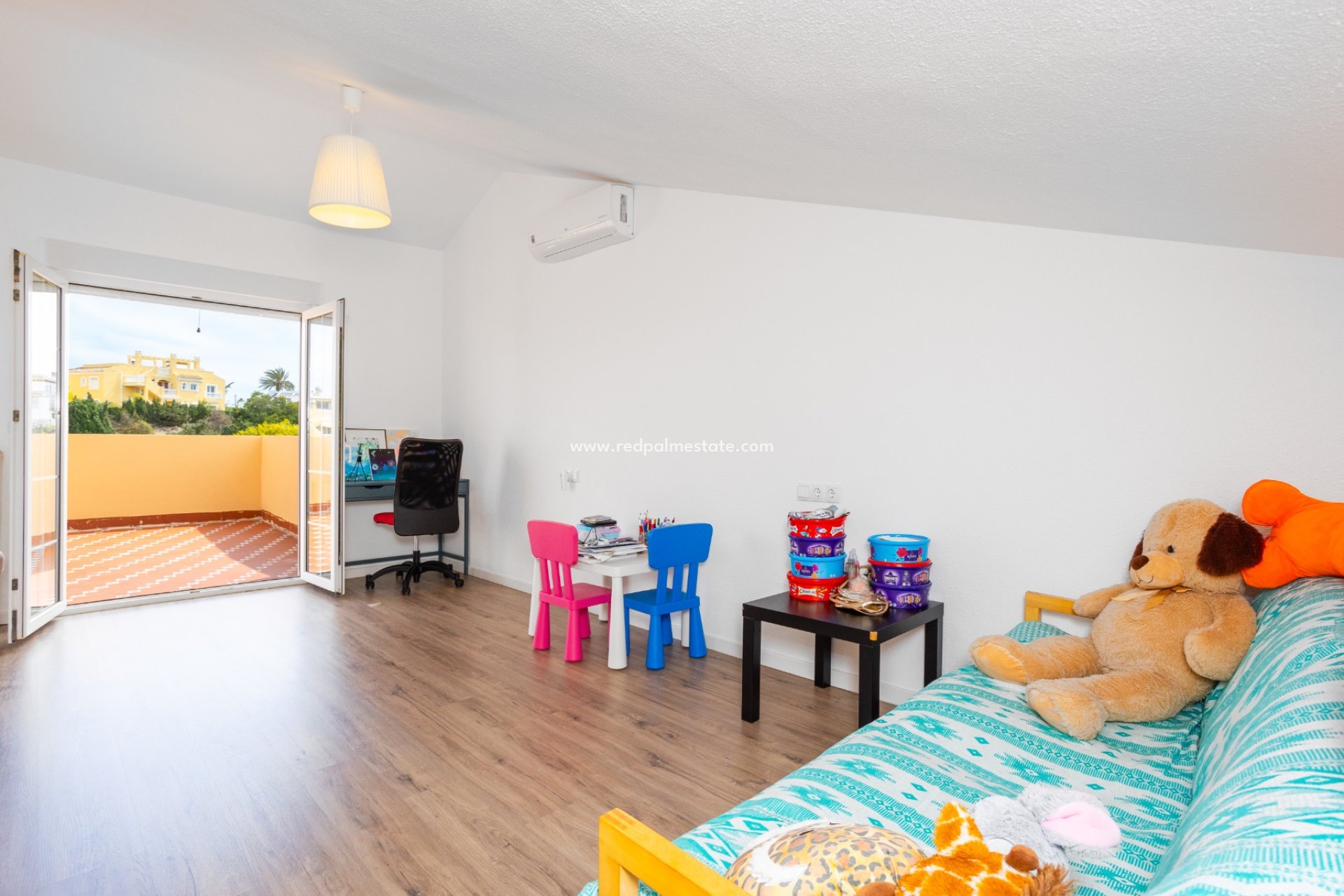 Revente - Villa -
Orihuela Costa - Cabo Roig