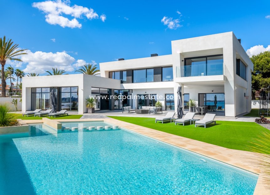 Revente - Villa -
Orihuela Costa - Cabo Roig