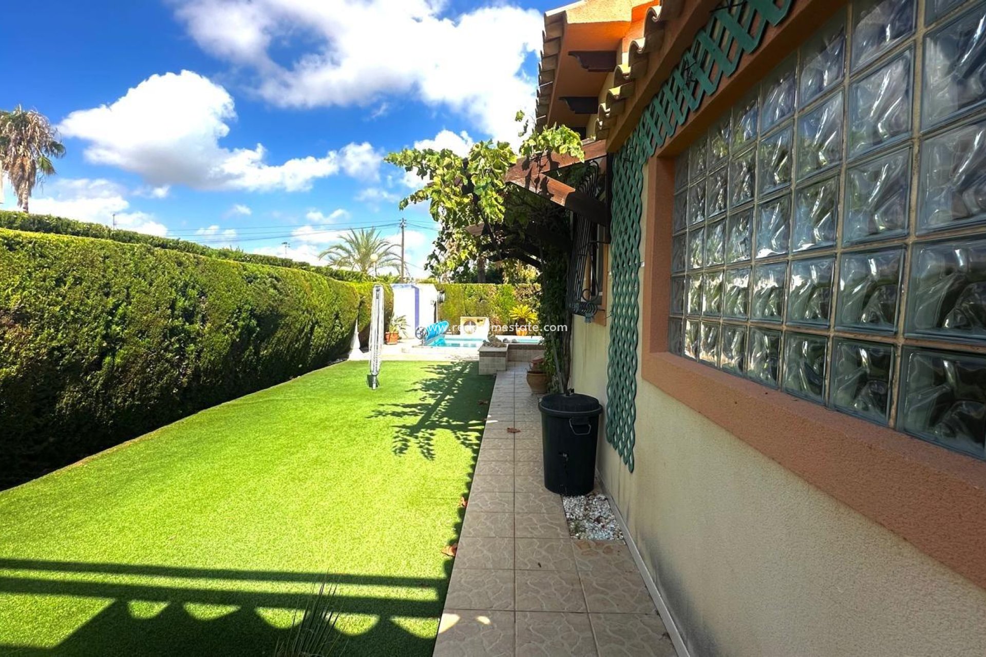 Revente - Villa -
Orihuela Costa - Cabo Roig