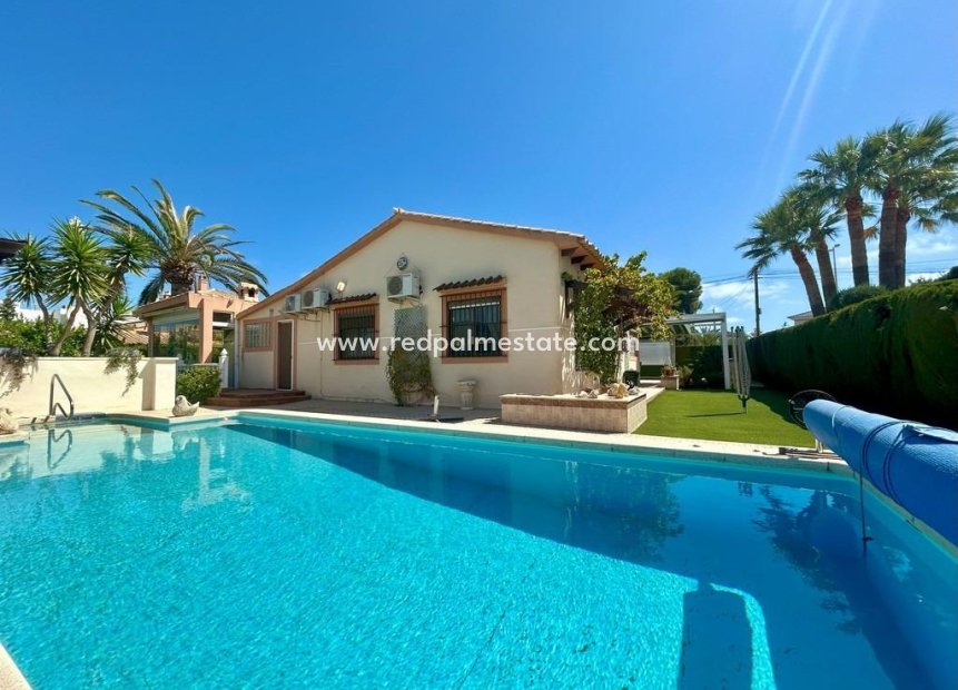 Revente - Villa -
Orihuela Costa - Cabo Roig