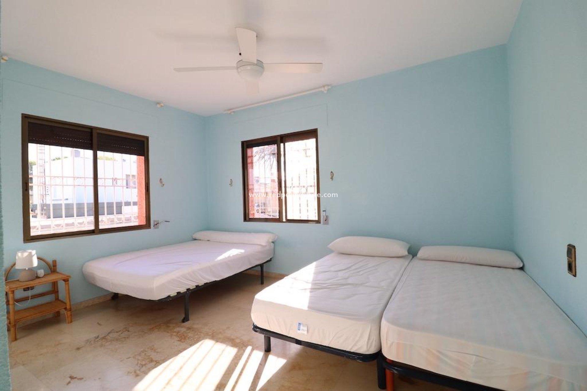 Revente - Villa -
Orihuela Costa - Cabo Roig