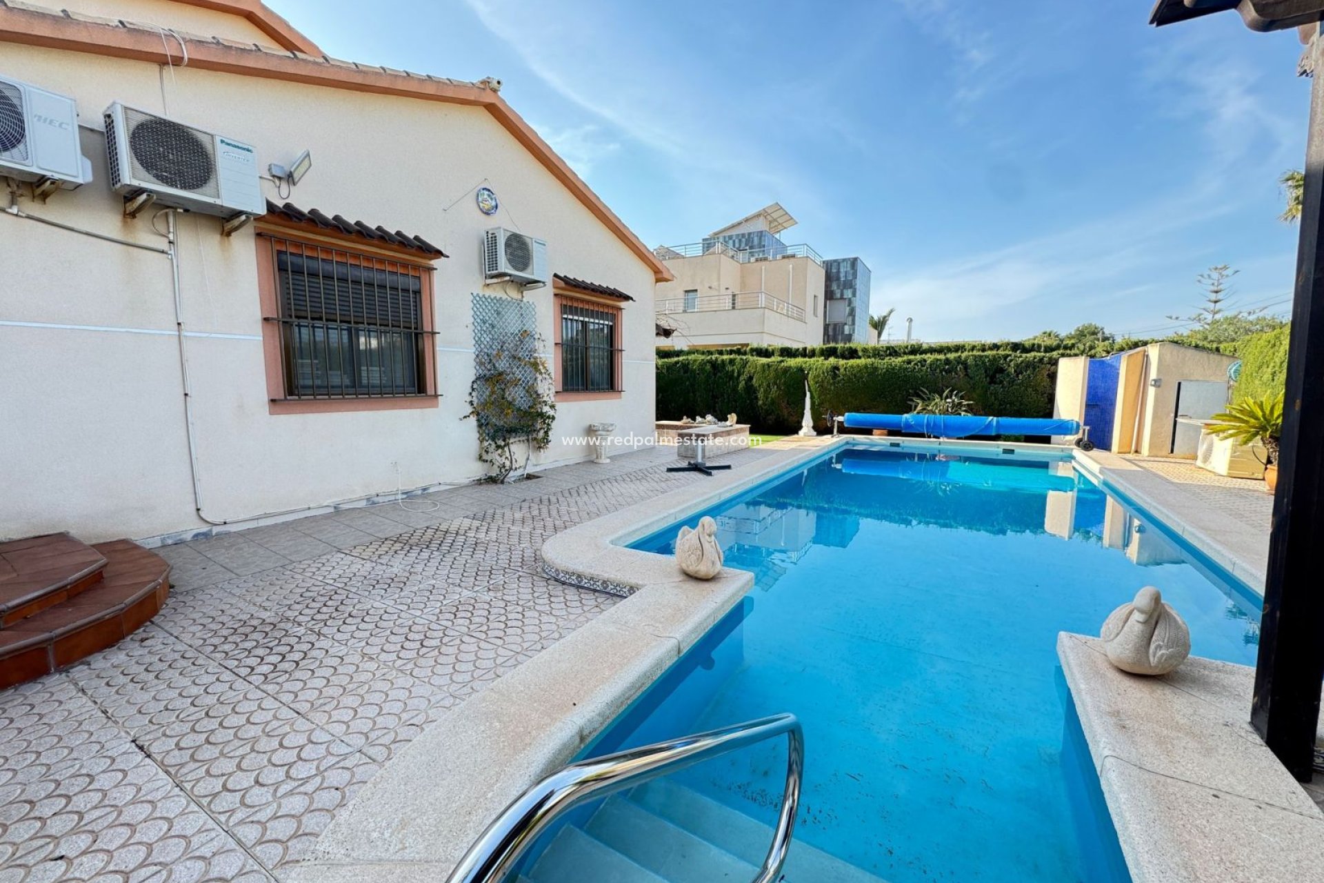 Revente - Villa -
Orihuela Costa - Cabo Roig