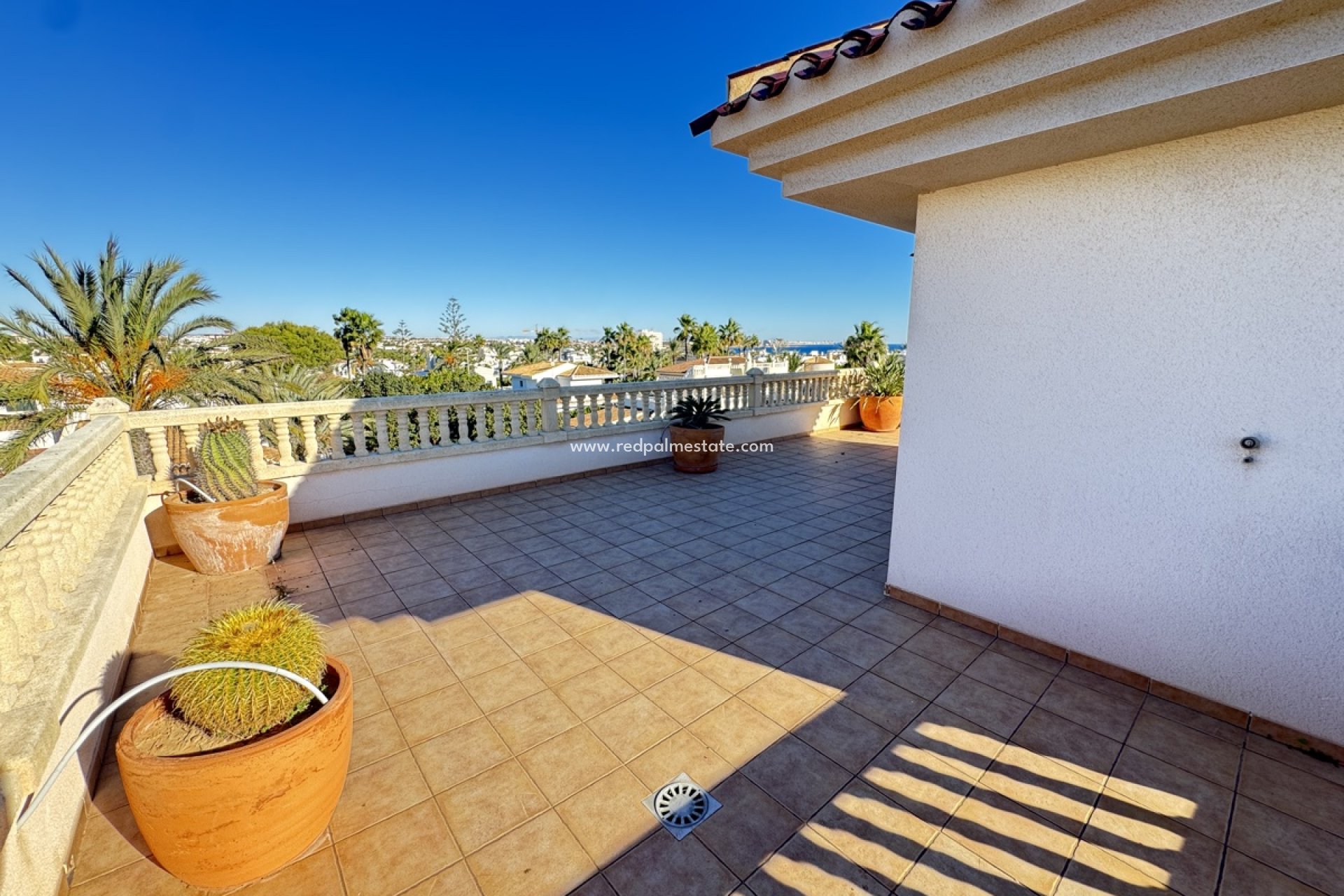 Revente - Villa -
Orihuela Costa - Cabo Roig