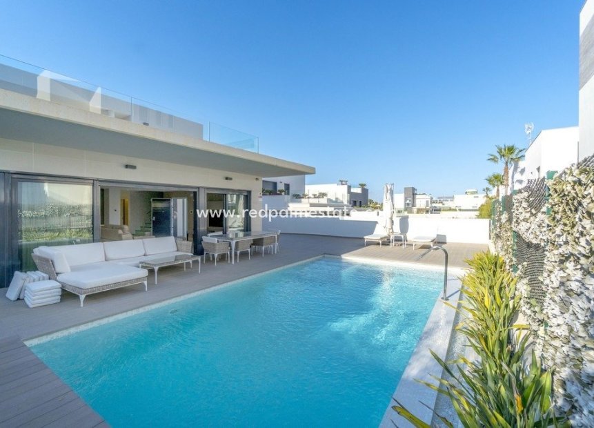 Revente - Villa -
Orihuela Costa - Cabo Roig