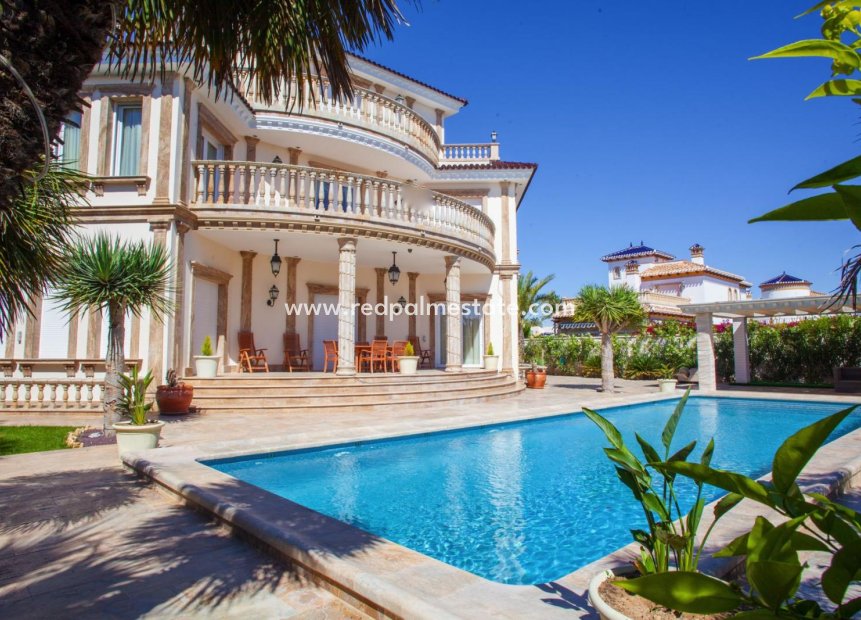 Revente - Villa -
Orihuela Costa - Cabo Roig