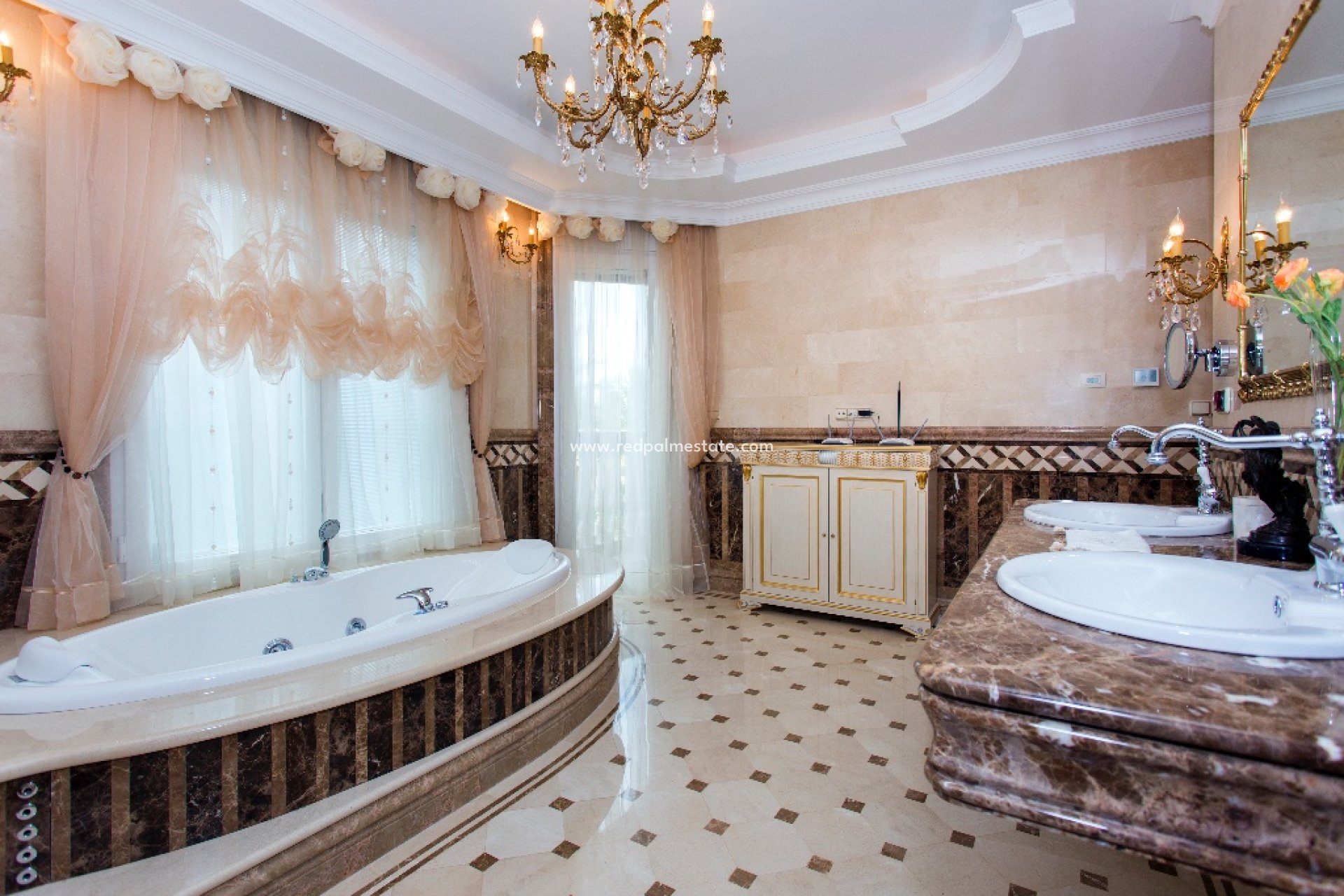 Revente - Villa -
Orihuela Costa - Cabo Roig