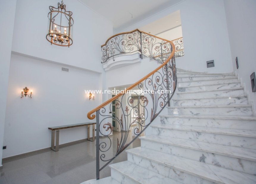 Revente - Villa -
Orihuela Costa - Cabo Roig