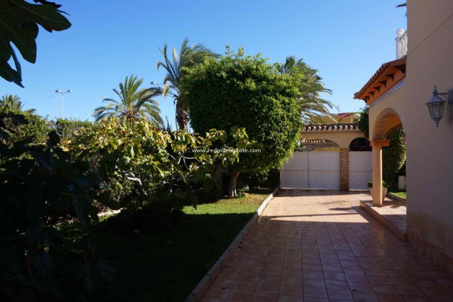 Revente - Villa -
Orihuela Costa - Cabo Roig