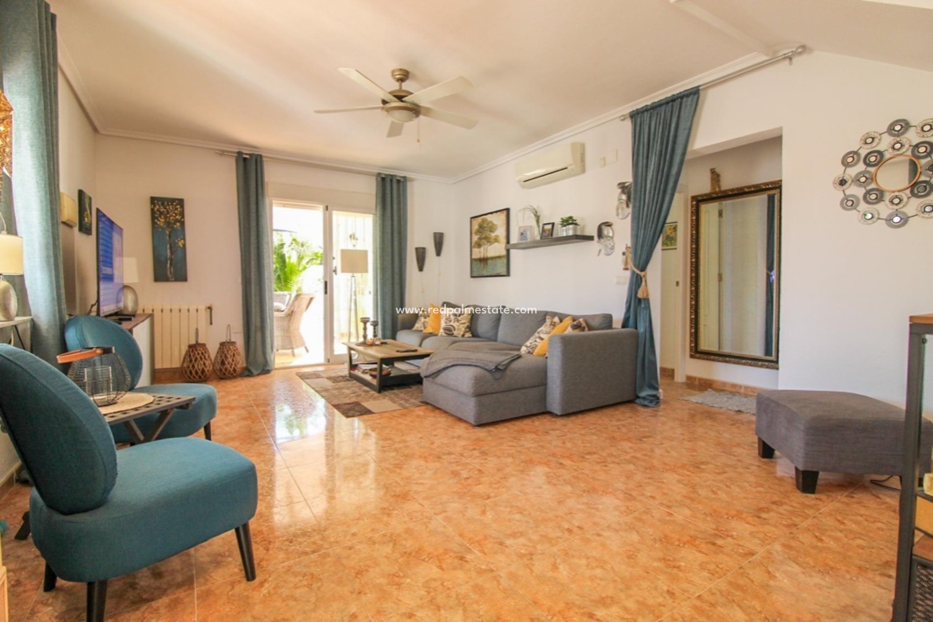 Revente - Villa -
Orihuela Costa - Cabo Roig