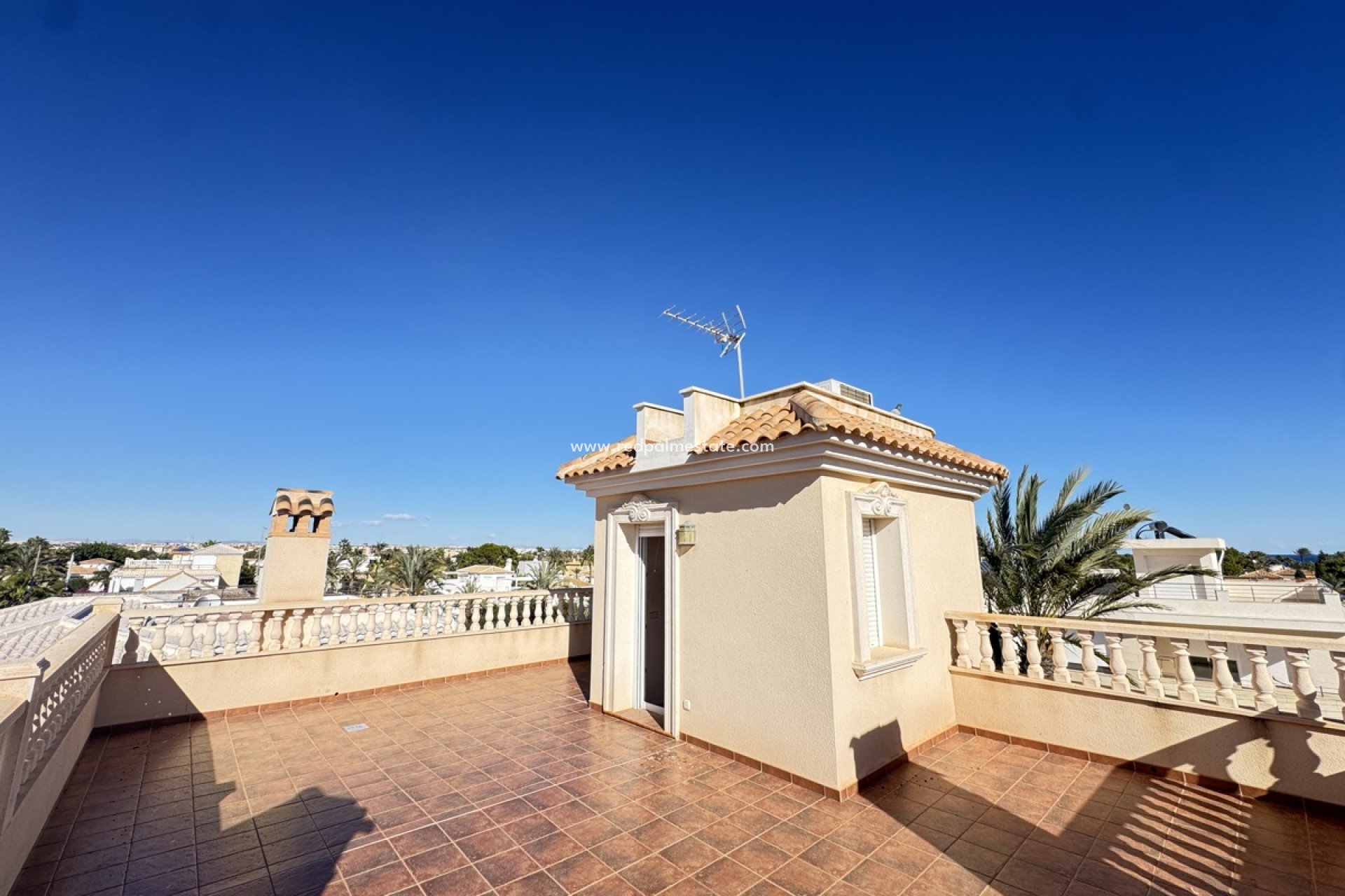Revente - Villa -
Orihuela Costa - Cabo Roig