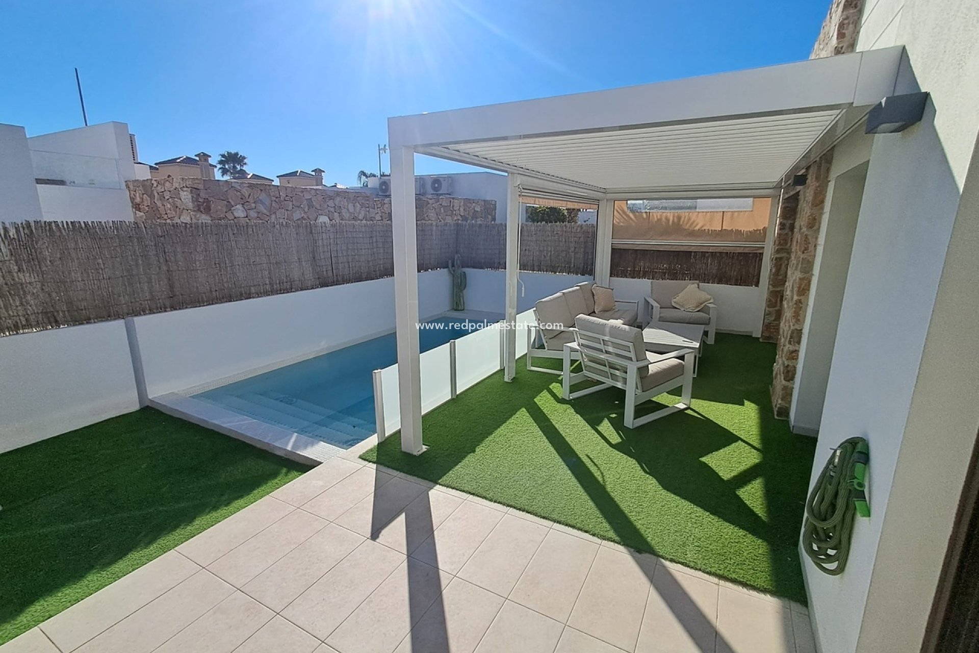 Revente - Villa -
Orihuela Costa - Cabo Roig
