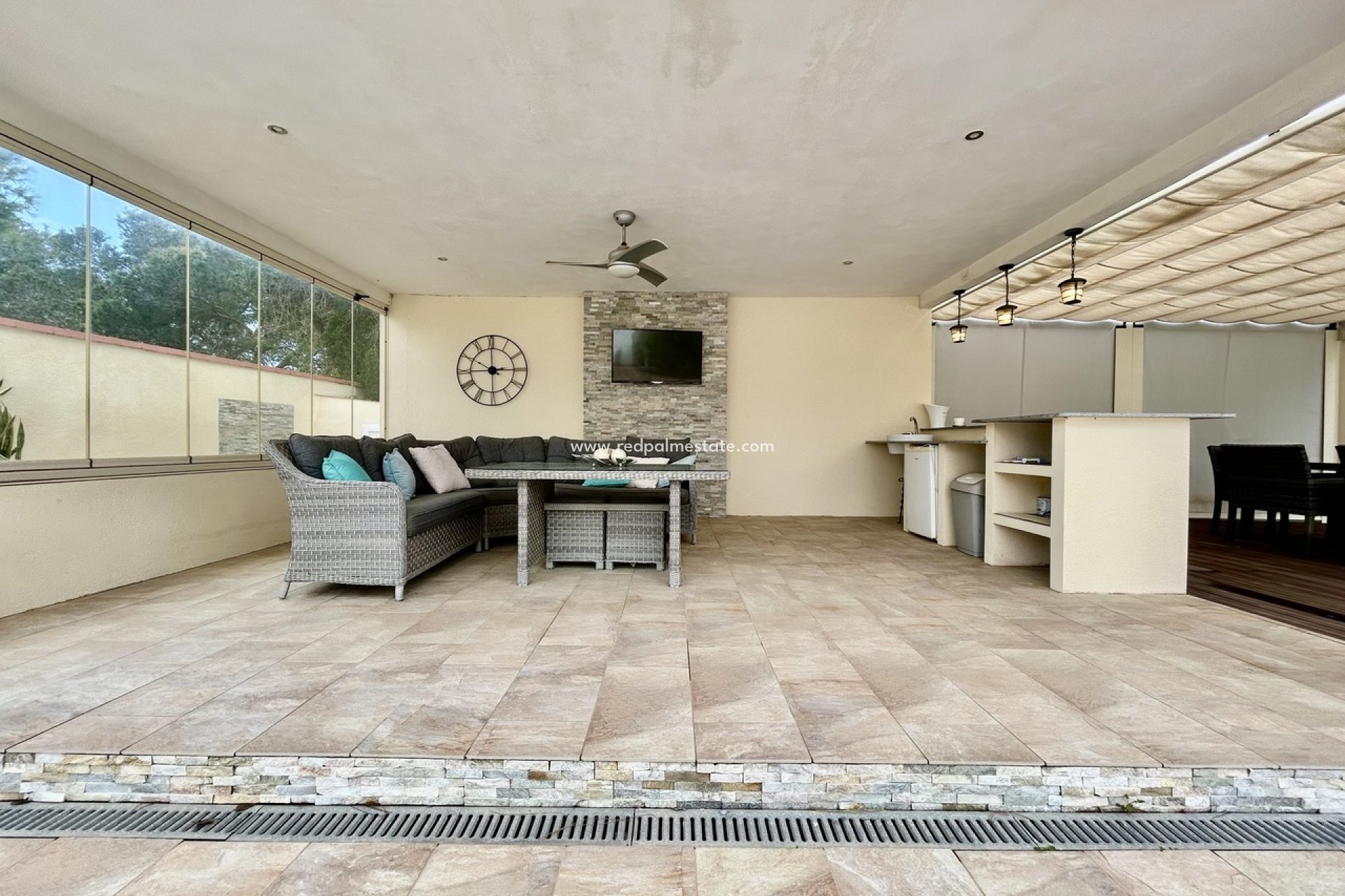 Revente - Villa -
Orihuela Costa - Cabo Roig