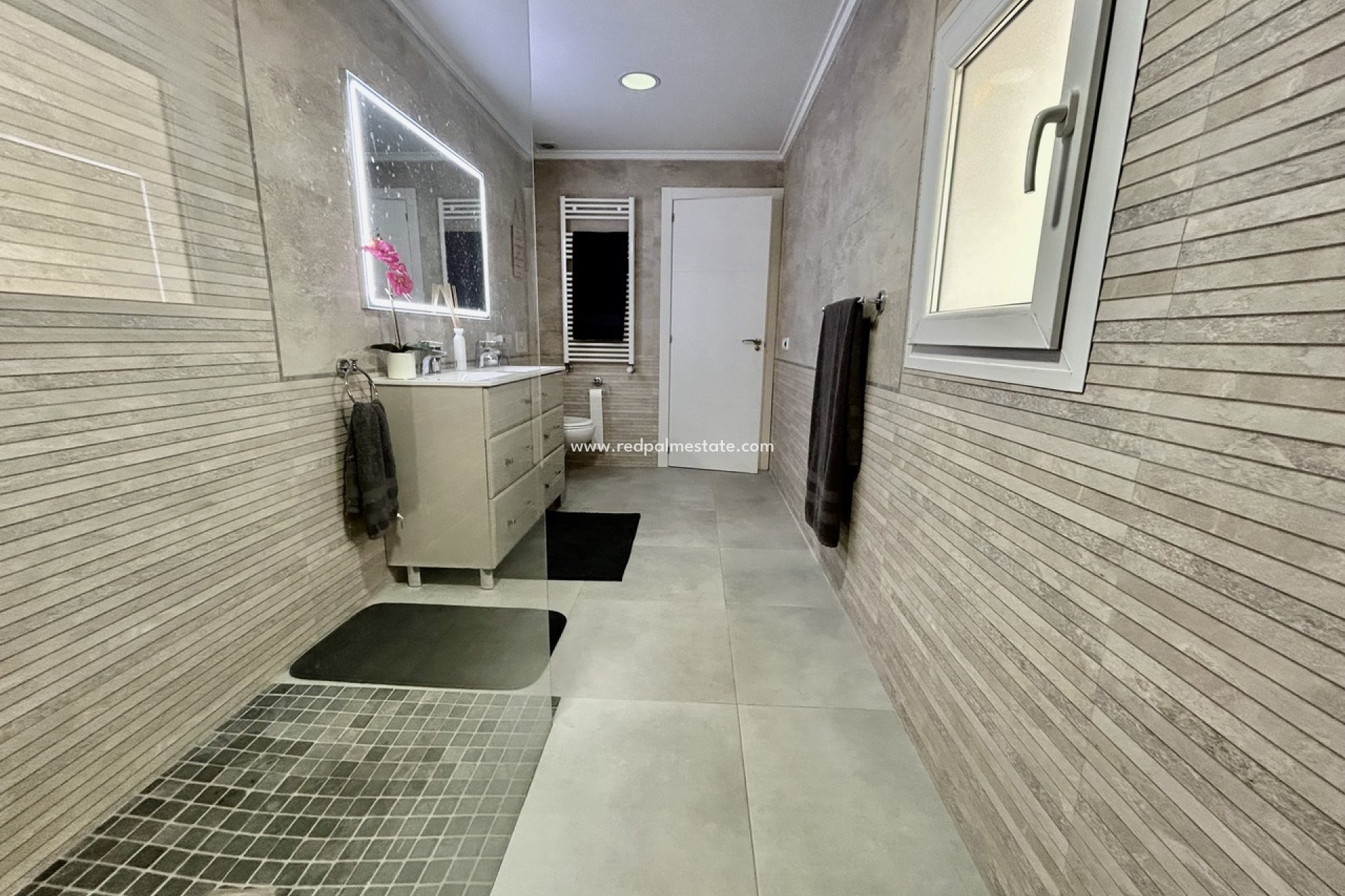 Revente - Villa -
Orihuela Costa - Cabo Roig