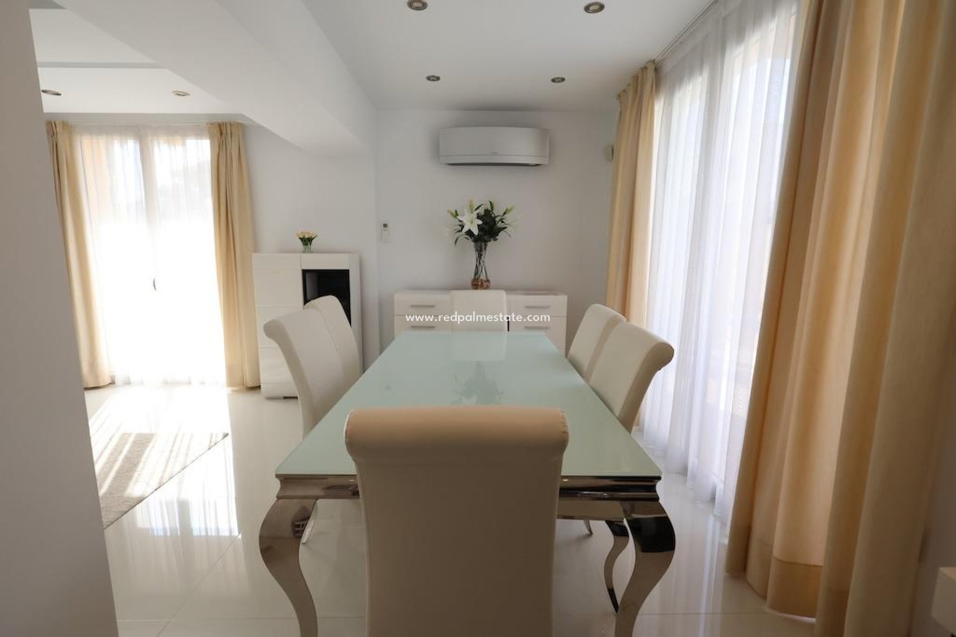 Revente - Villa -
Orihuela Costa - Cabo Roig