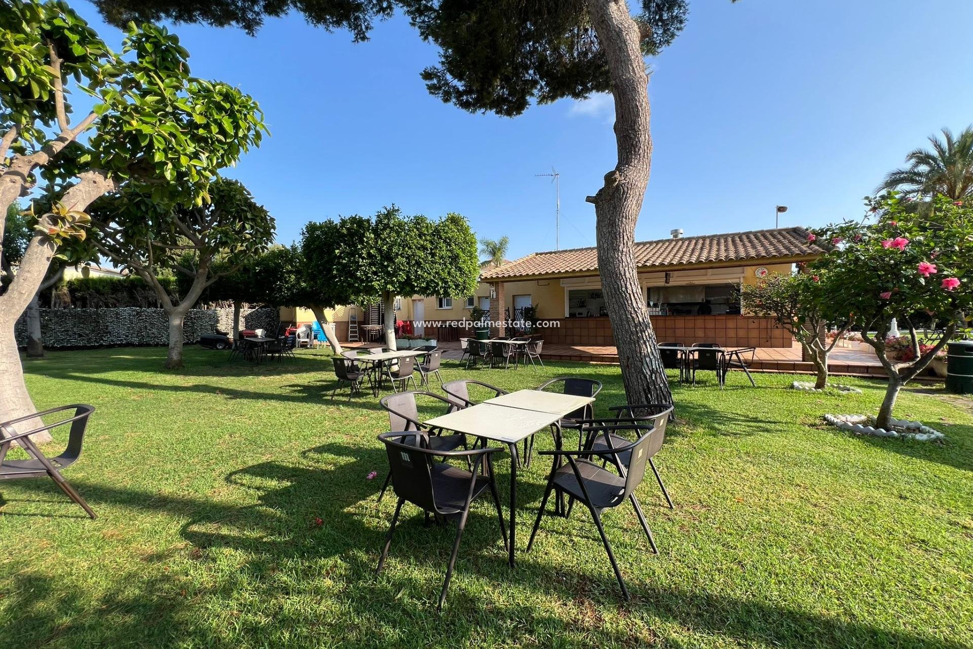 Revente - Villa -
Orihuela Costa - Campoamor