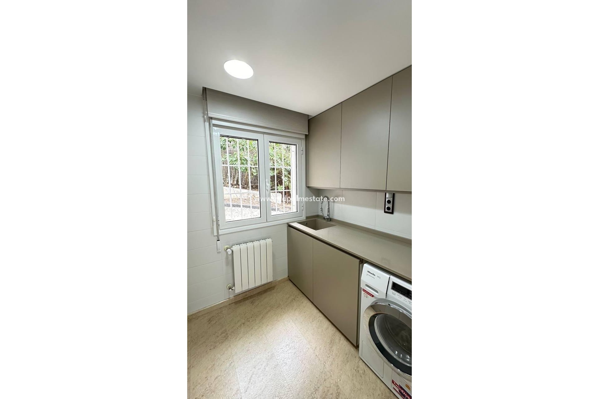 Revente - Villa -
Orihuela Costa - Campoamor