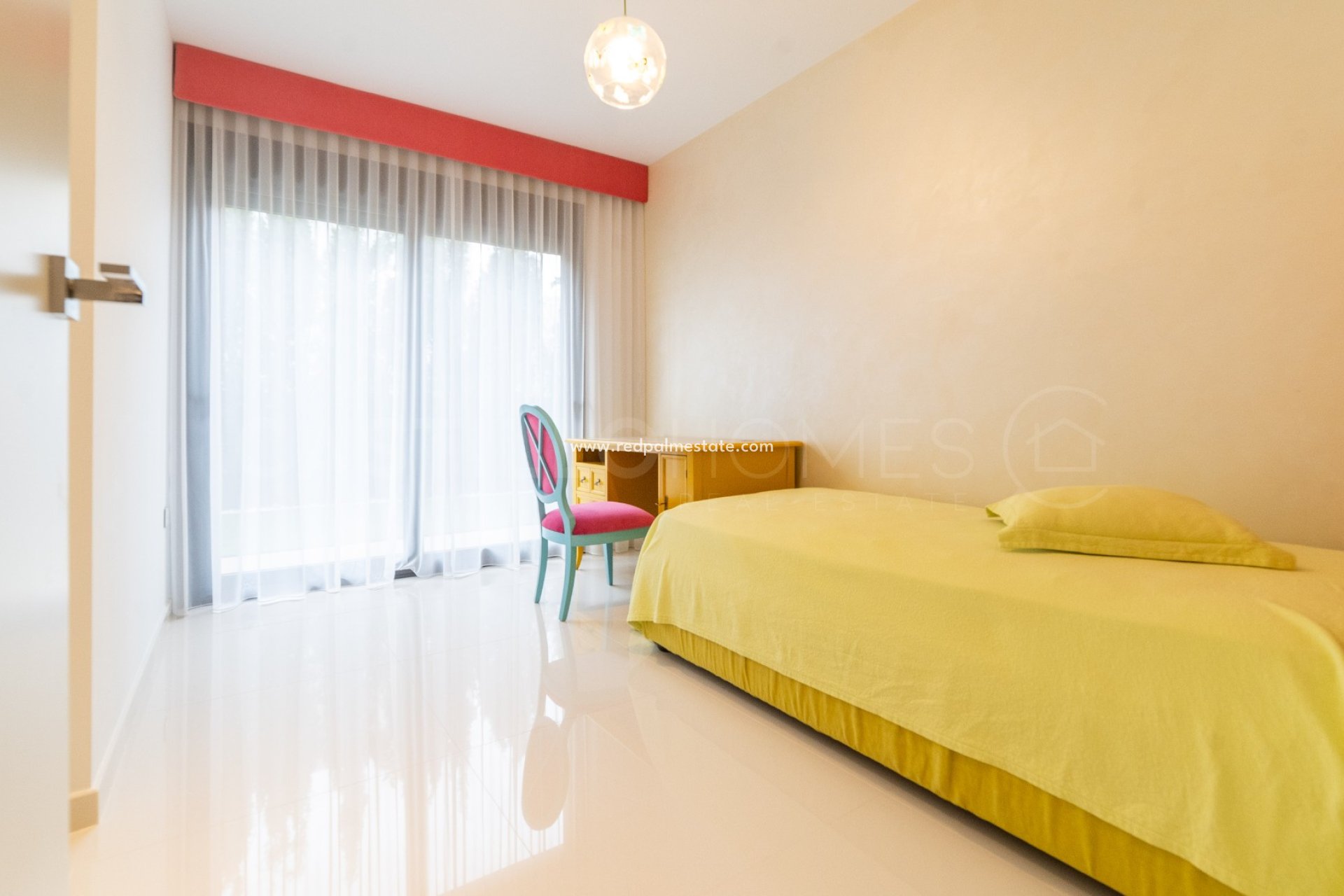 Revente - Villa -
Orihuela Costa - Campoamor