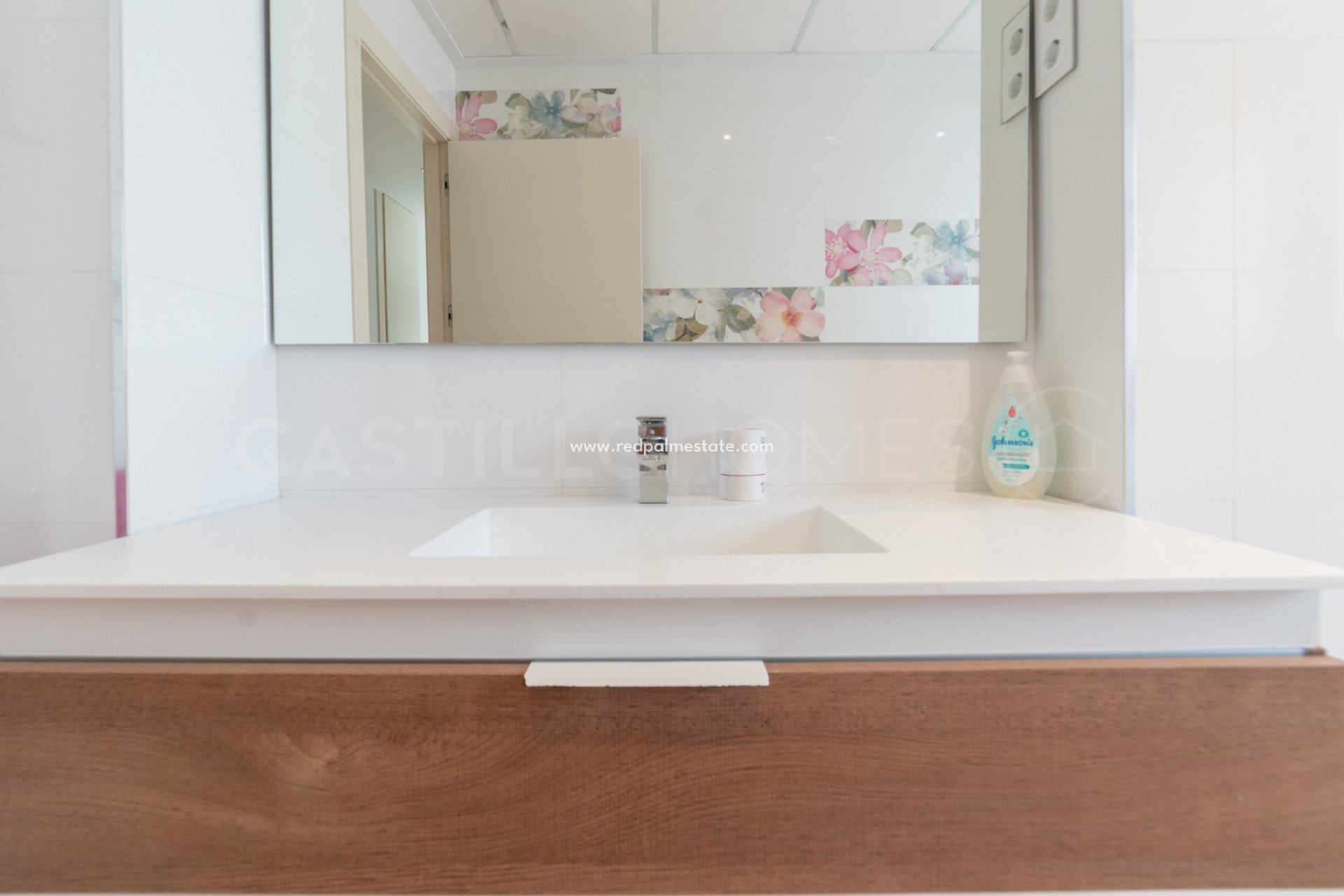 Revente - Villa -
Orihuela Costa - Campoamor