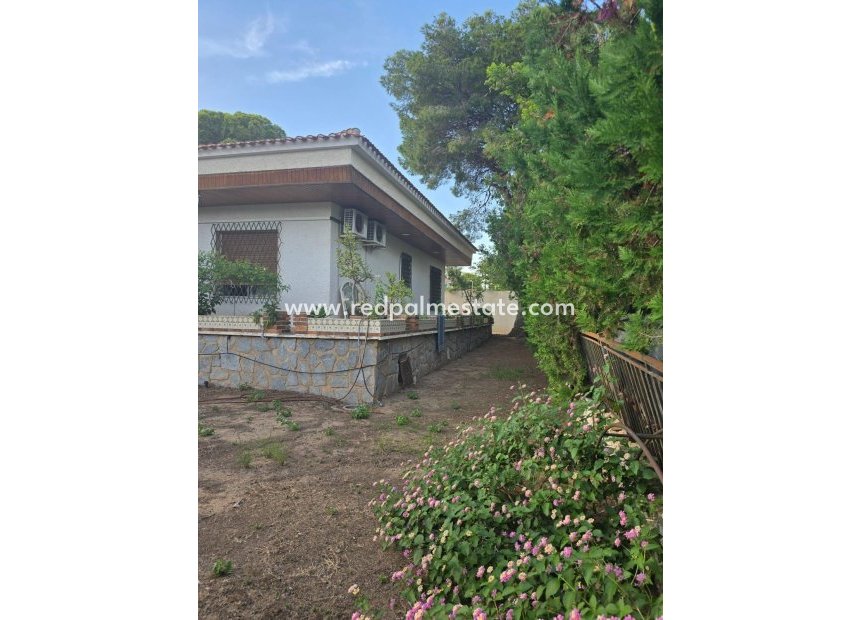 Revente - Villa -
Orihuela Costa - Campoamor