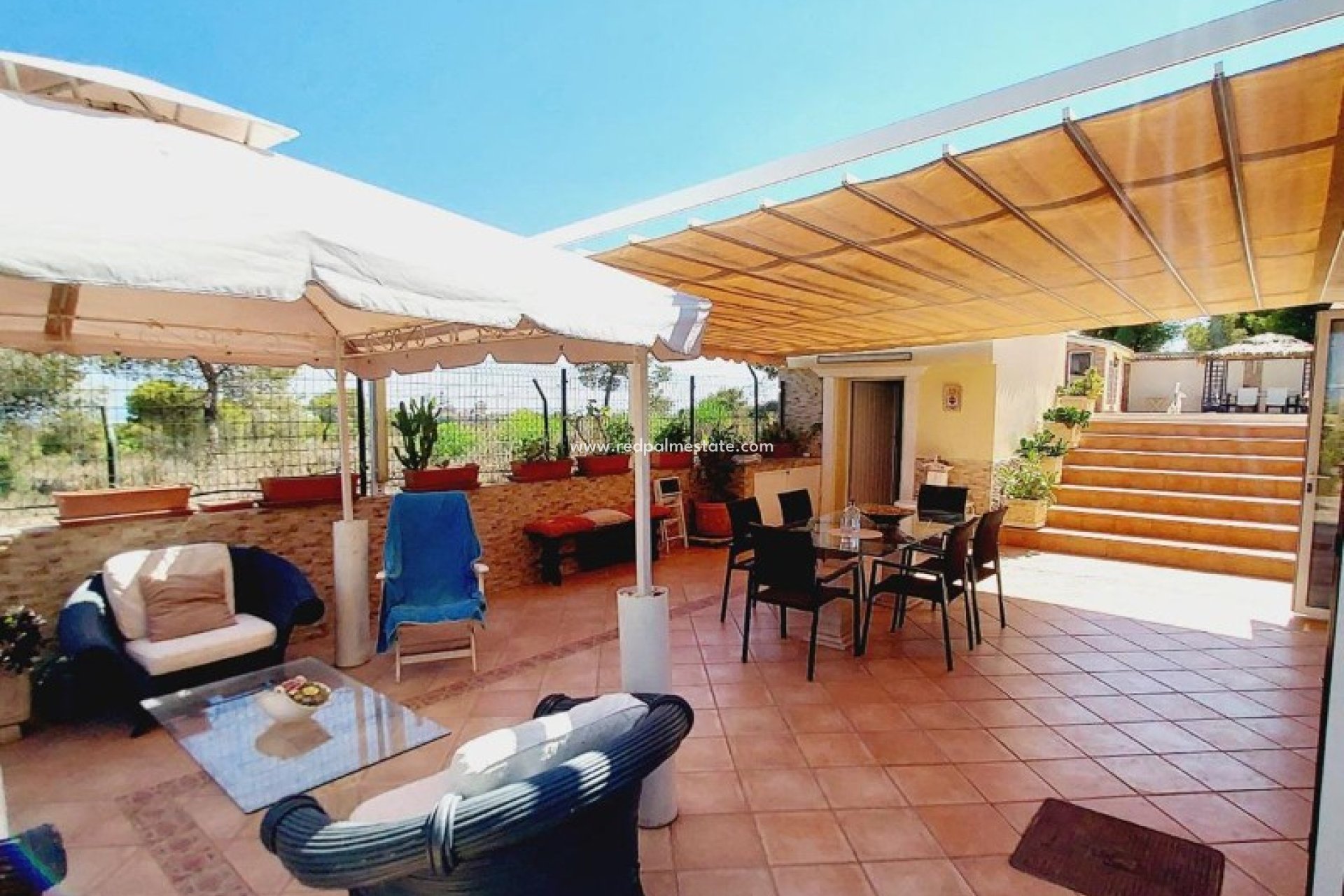 Revente - Villa -
Orihuela Costa - Campoamor