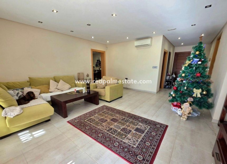 Revente - Villa -
Orihuela Costa - Campoamor