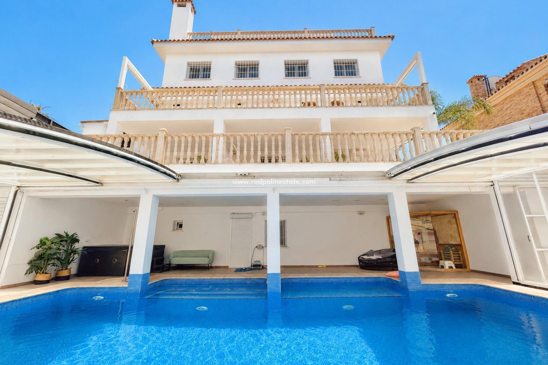 Revente - Villa -
Orihuela Costa - Campoamor