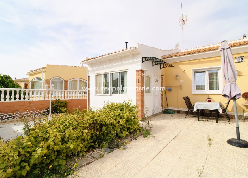 Revente - Villa -
Orihuela Costa - Costa Blanca