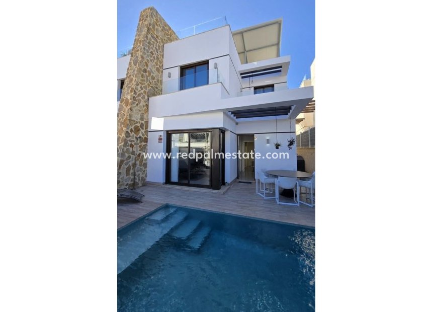 Revente - Villa -
Orihuela Costa - Costa Blanca