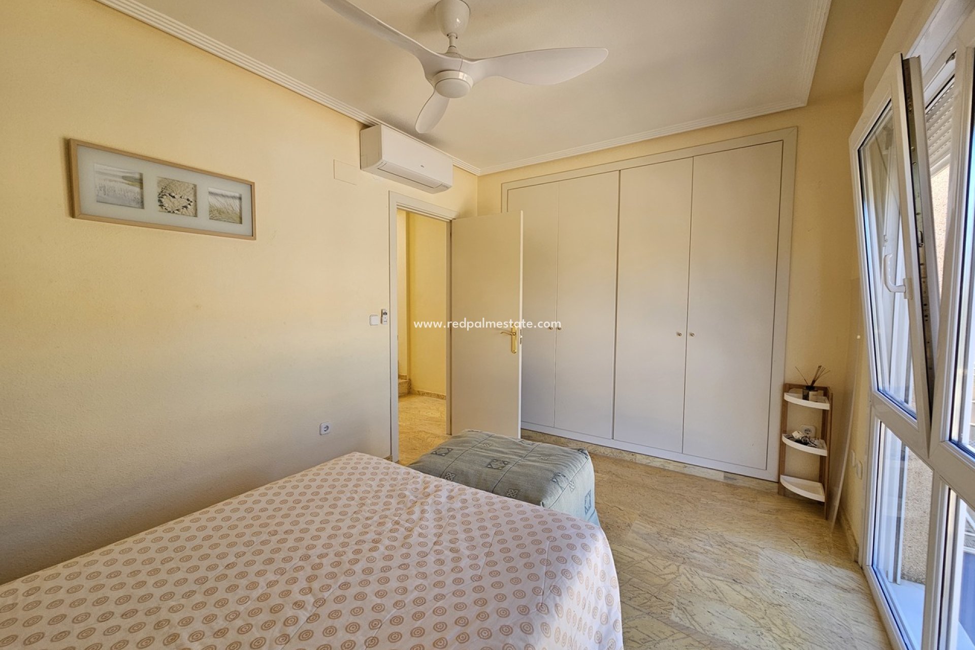 Revente - Villa -
Orihuela Costa - Costa Blanca