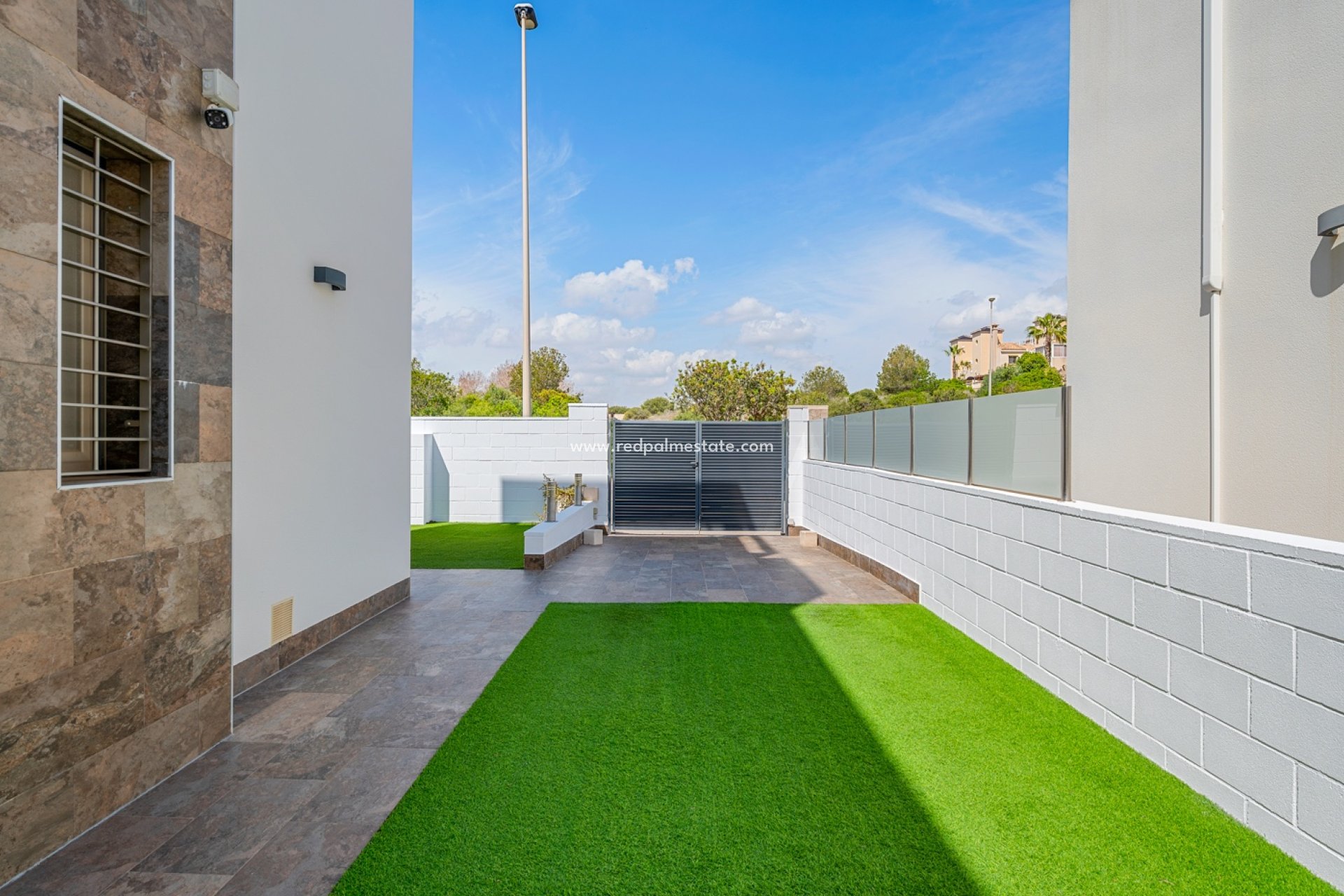 Revente - Villa -
Orihuela Costa - Costa Blanca