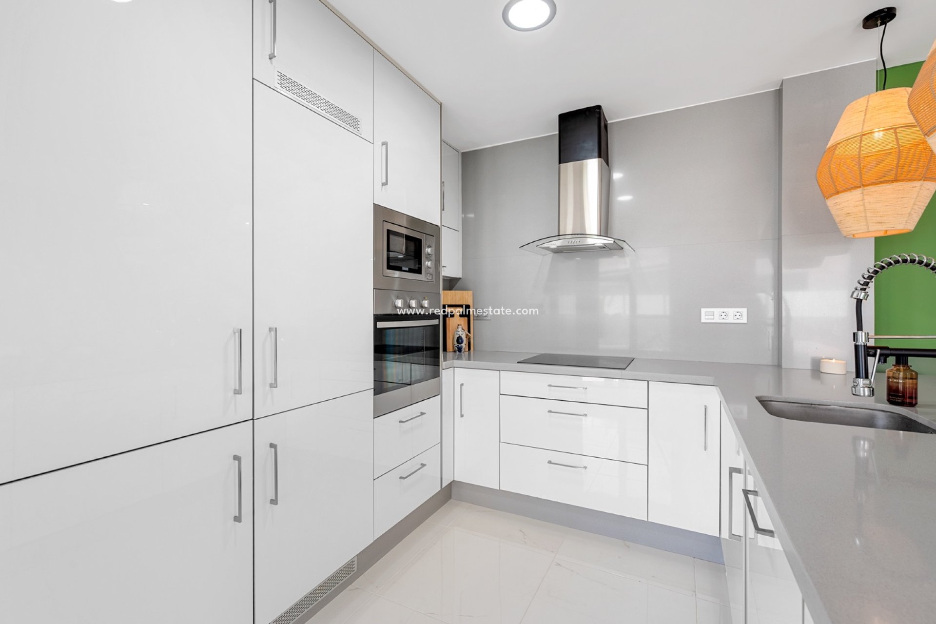 Revente - Villa -
Orihuela Costa - Costa Blanca