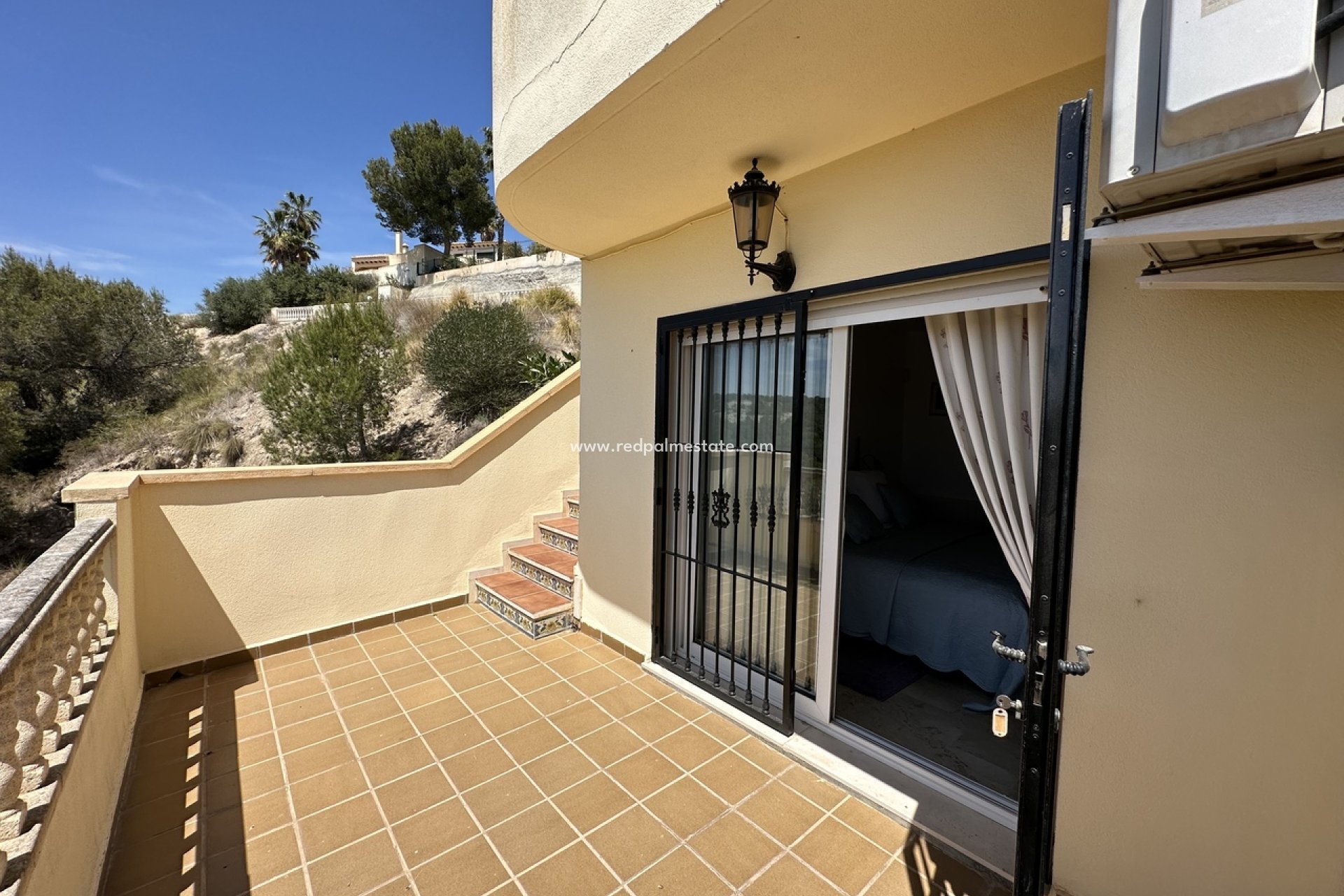Revente - Villa -
Orihuela Costa - Costa Blanca