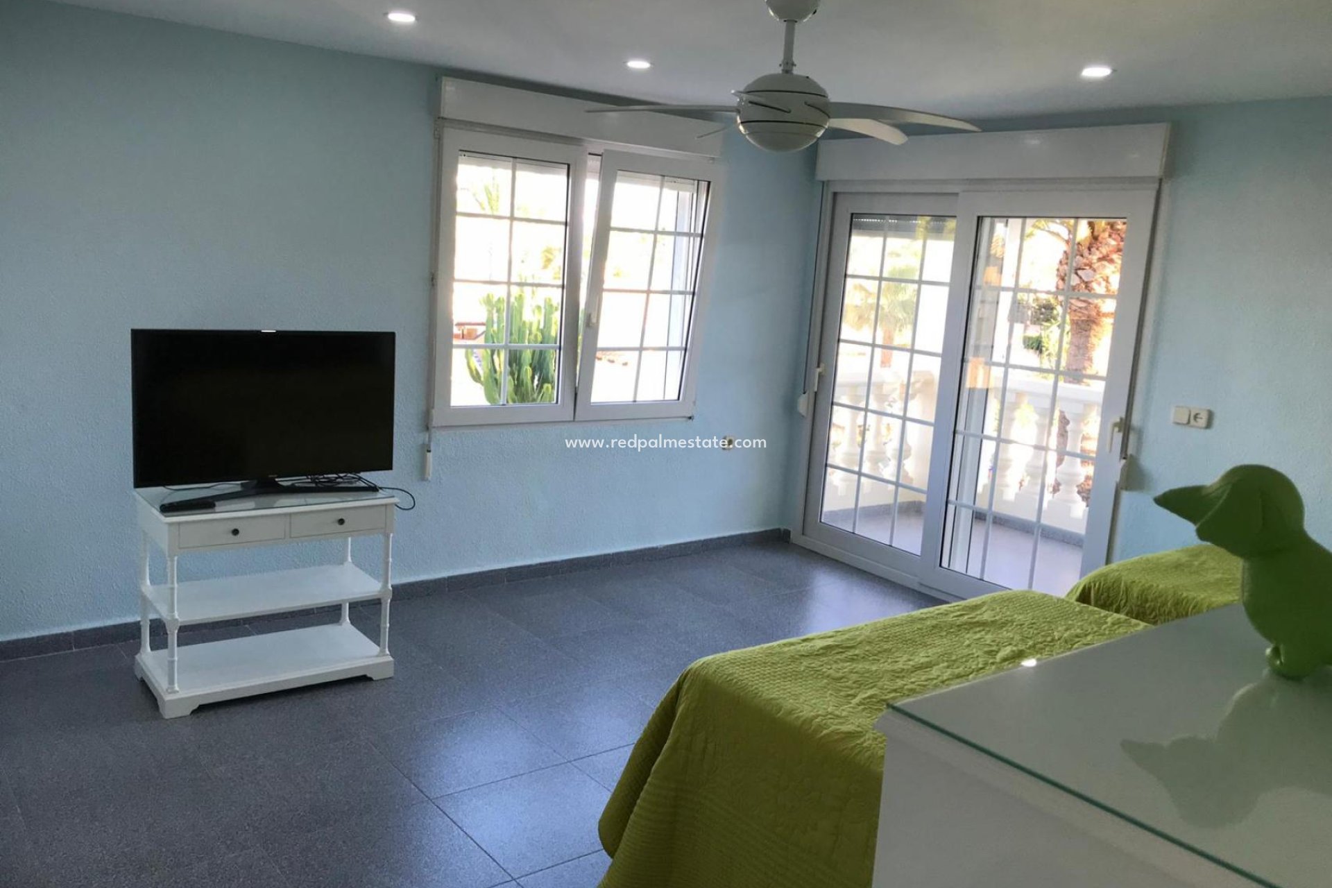 Revente - Villa -
Orihuela Costa - Costa Blanca