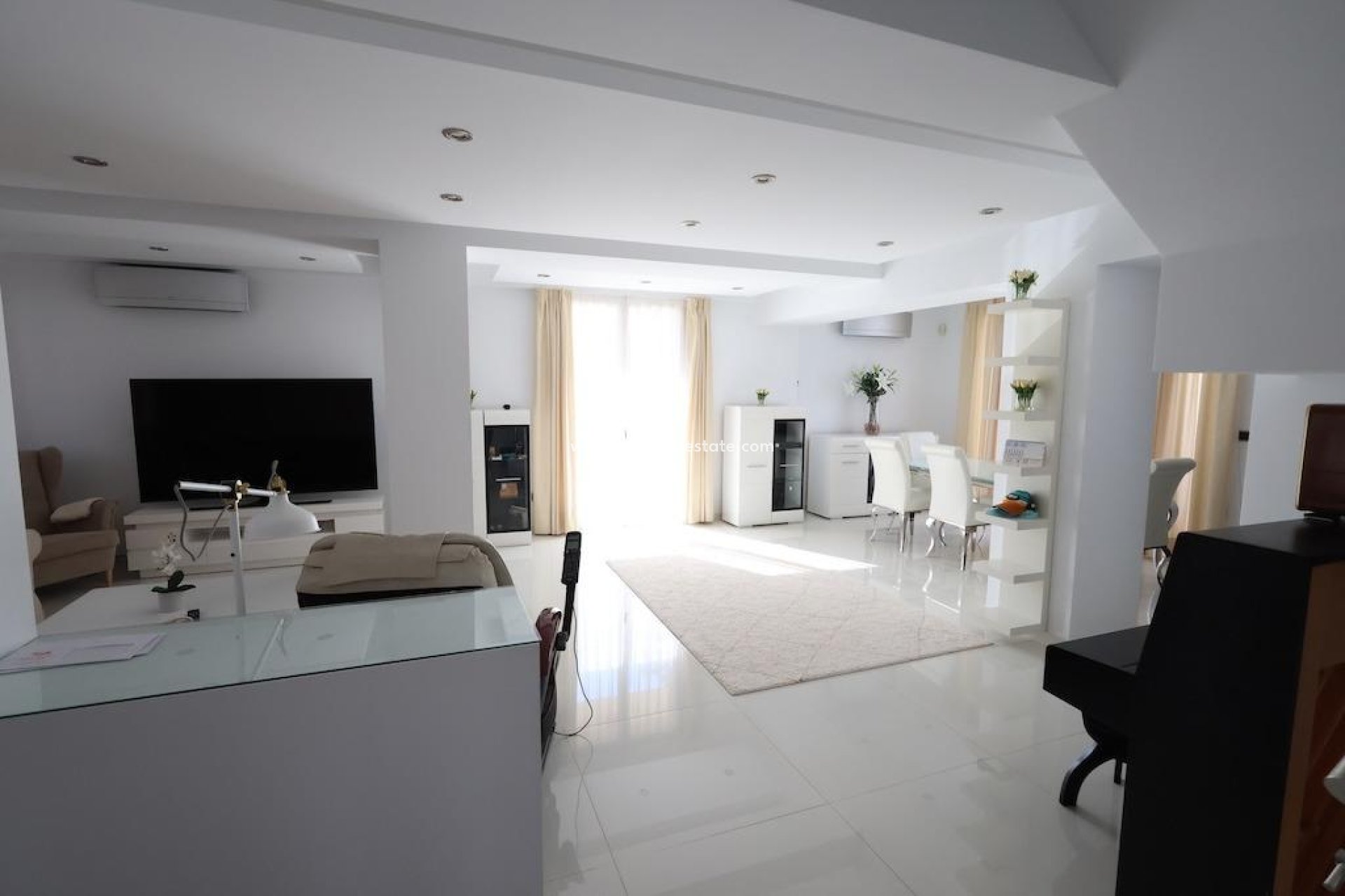 Revente - Villa -
Orihuela Costa - Costa Blanca