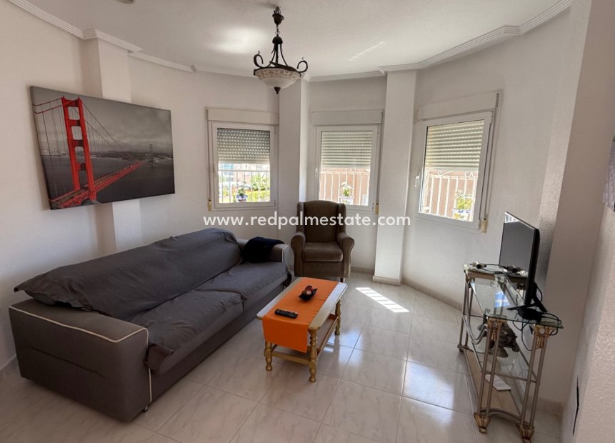 Revente - Villa -
Orihuela Costa - Costa Blanca