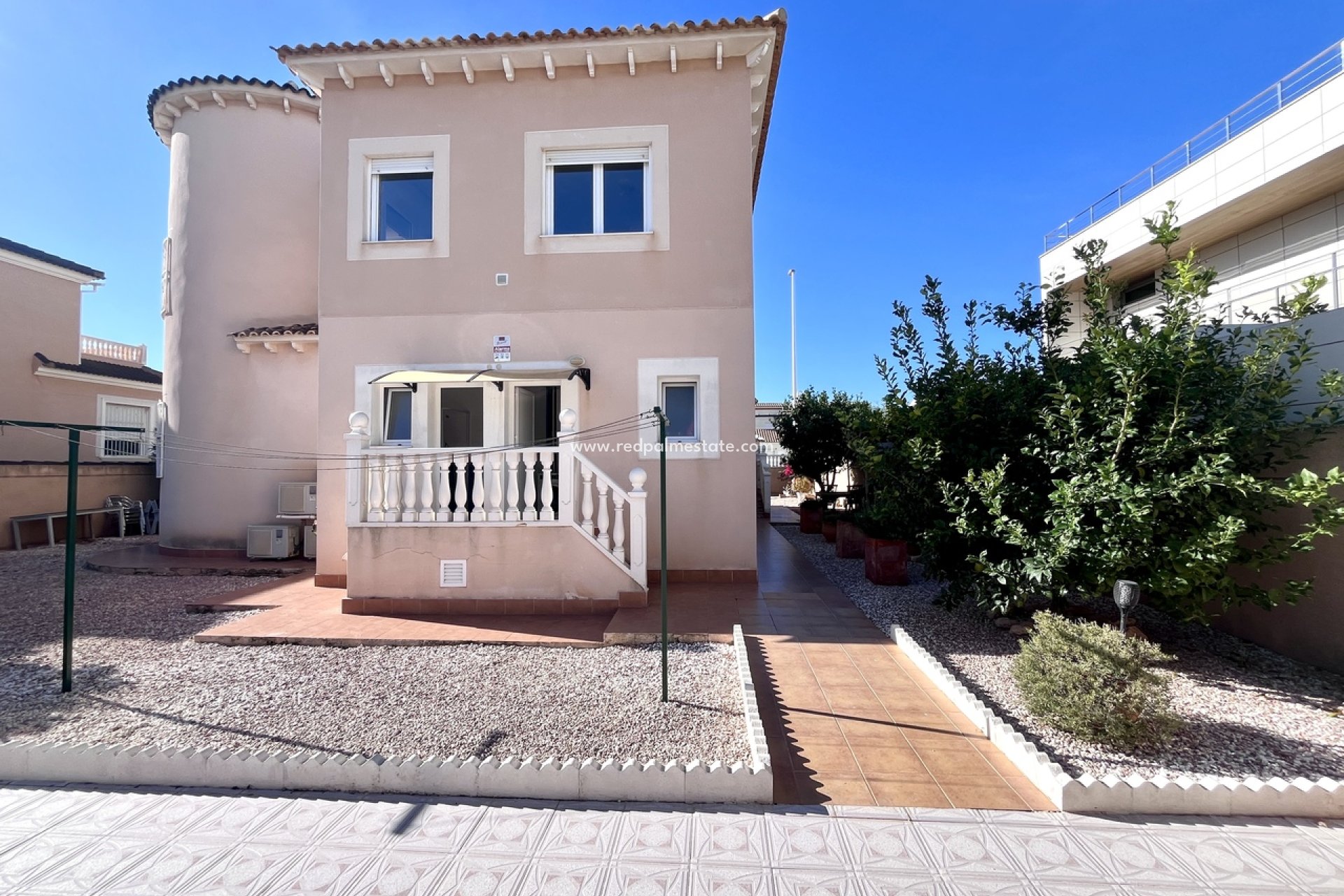 Revente - Villa -
Orihuela Costa - Costa Blanca