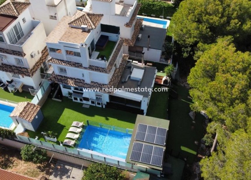 Revente - Villa -
Orihuela Costa - Costa Blanca