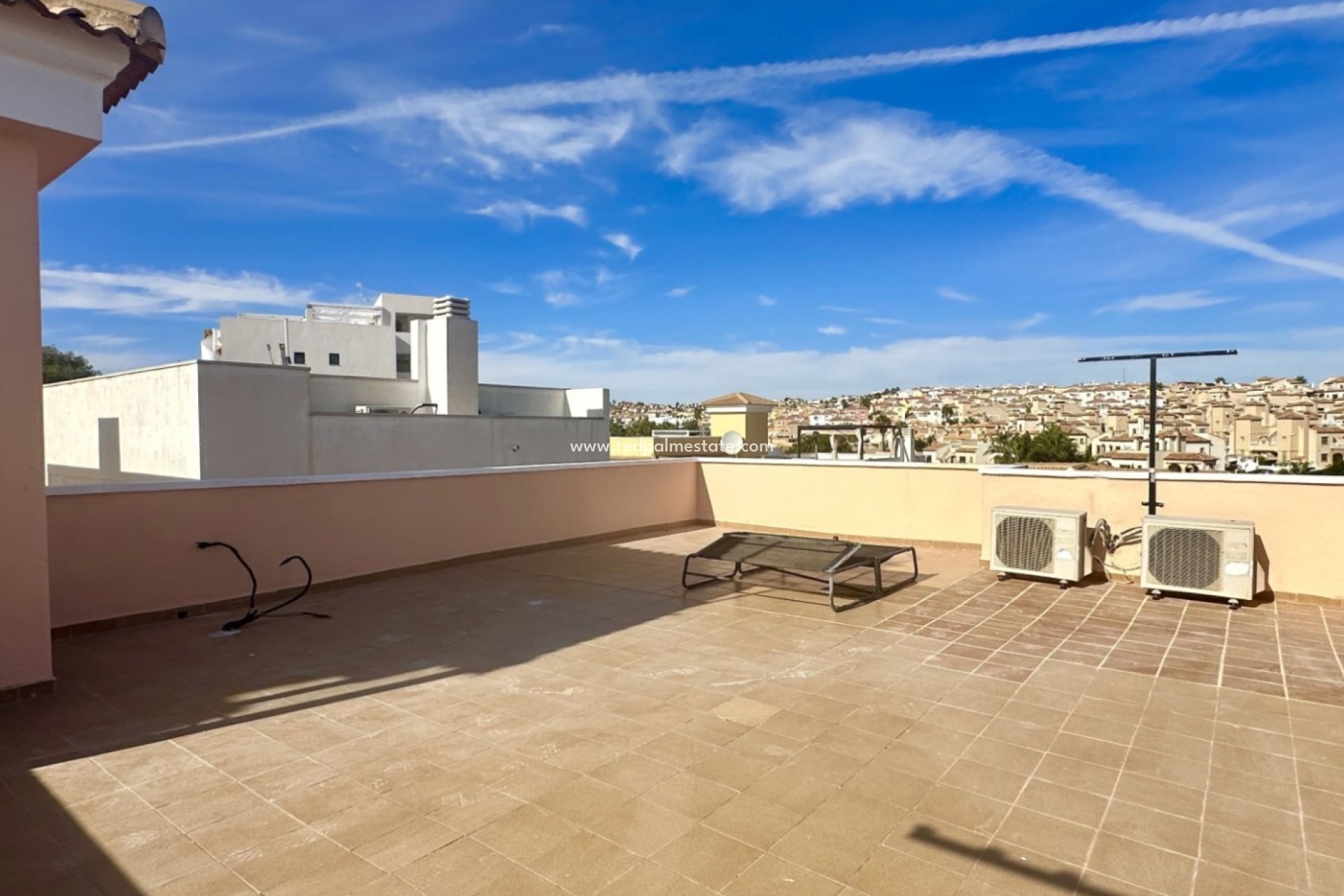 Revente - Villa -
Orihuela Costa - Costa Blanca