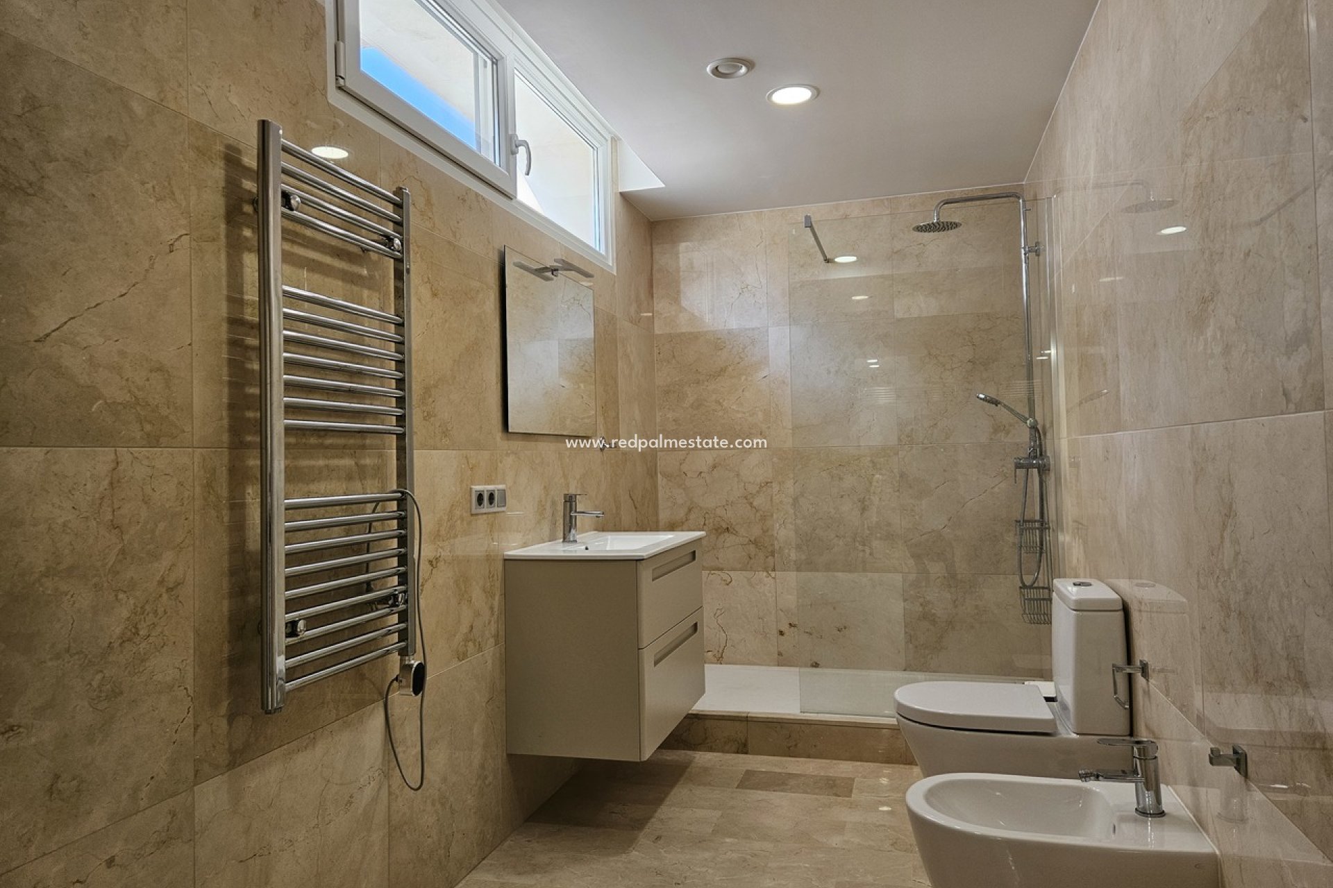 Revente - Villa -
Orihuela Costa - Costa Blanca