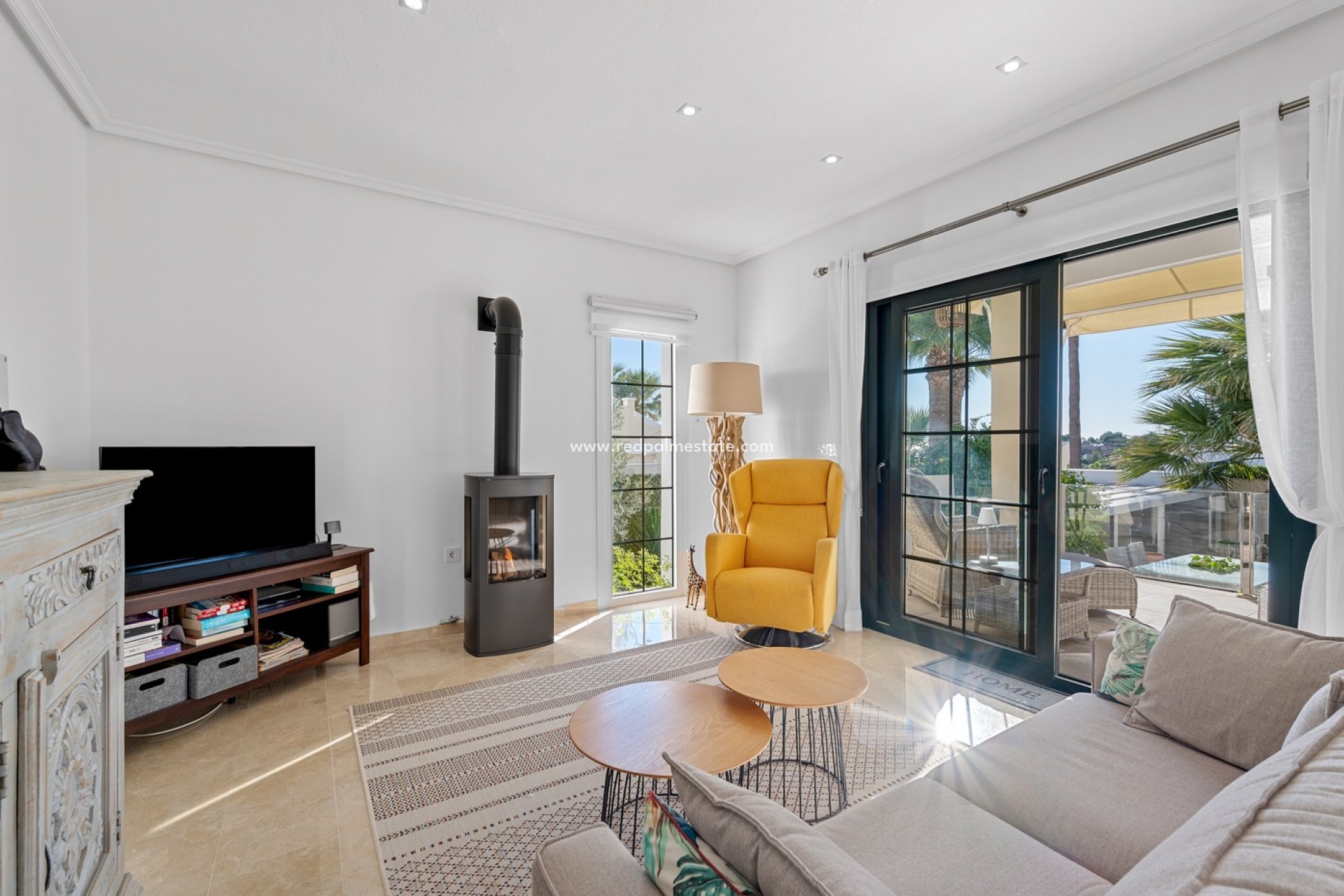 Revente - Villa -
Orihuela Costa - Costa Blanca