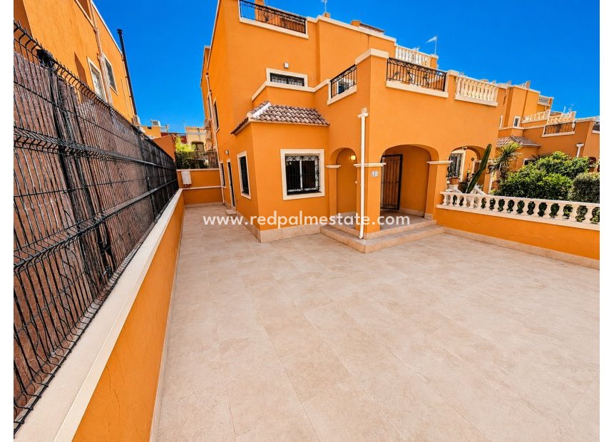 Revente - Villa -
Orihuela Costa - dream hills