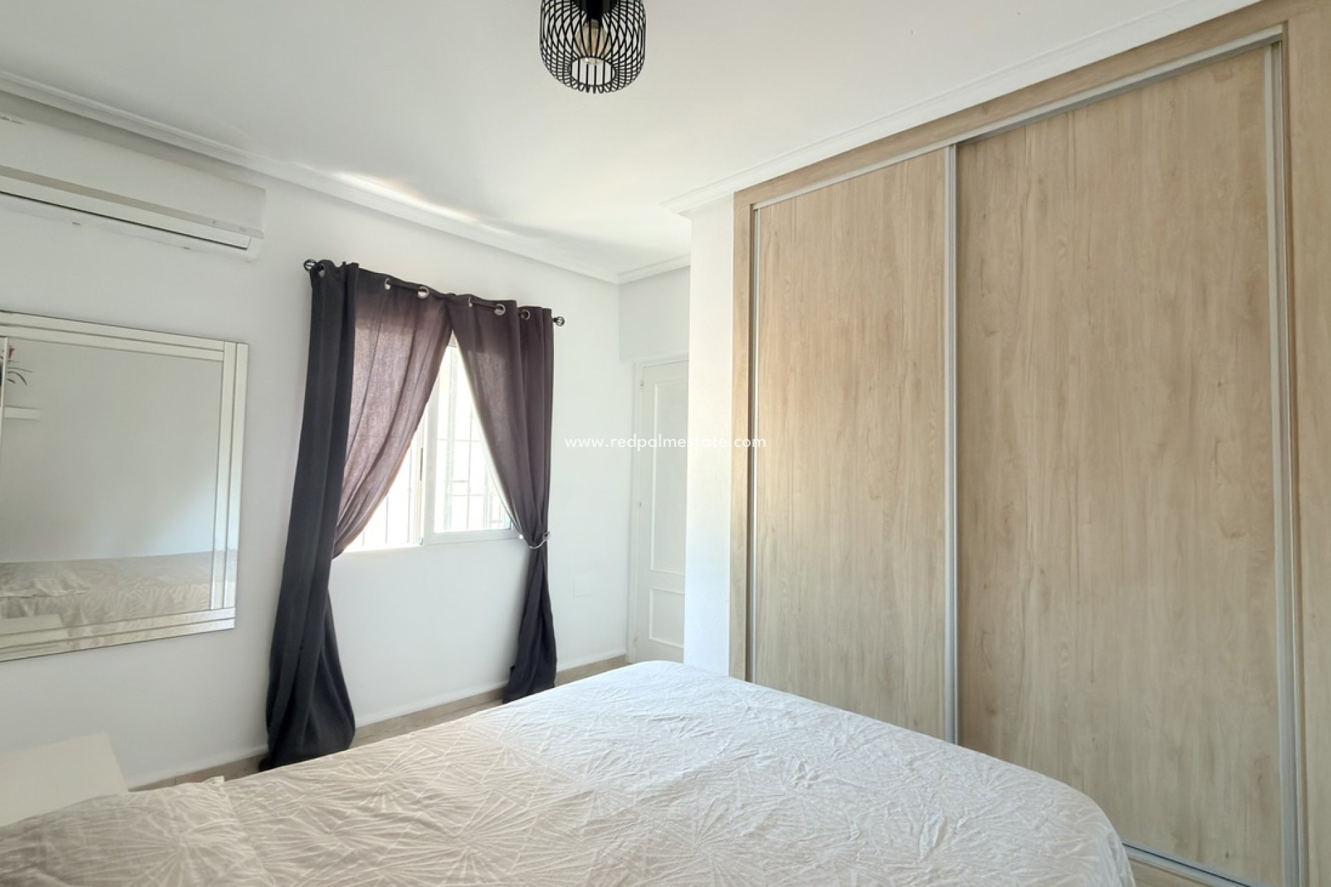 Revente - Villa -
Orihuela Costa - Inland