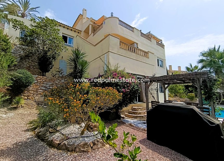 Revente - Villa -
Orihuela Costa - Inland