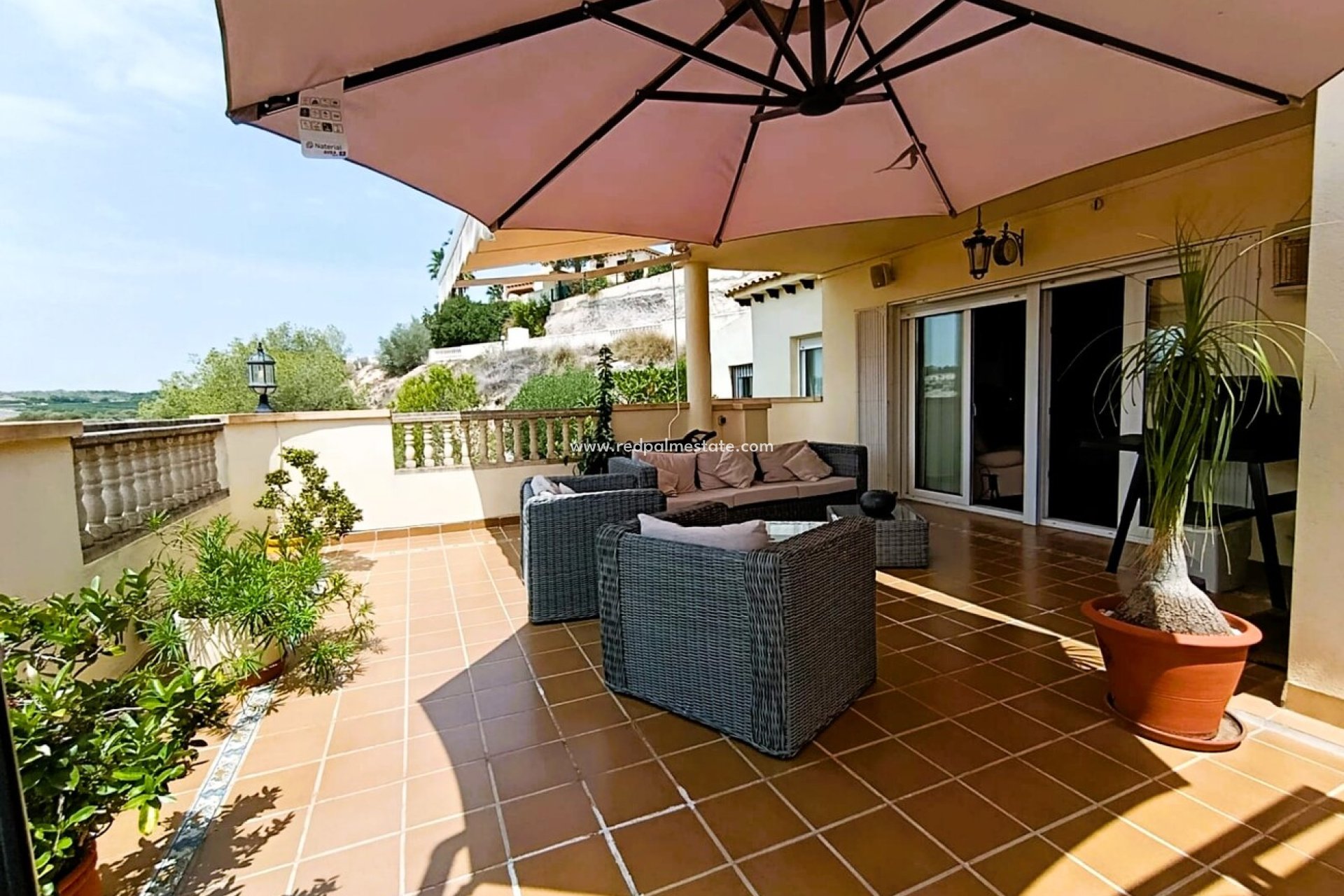 Revente - Villa -
Orihuela Costa - Inland