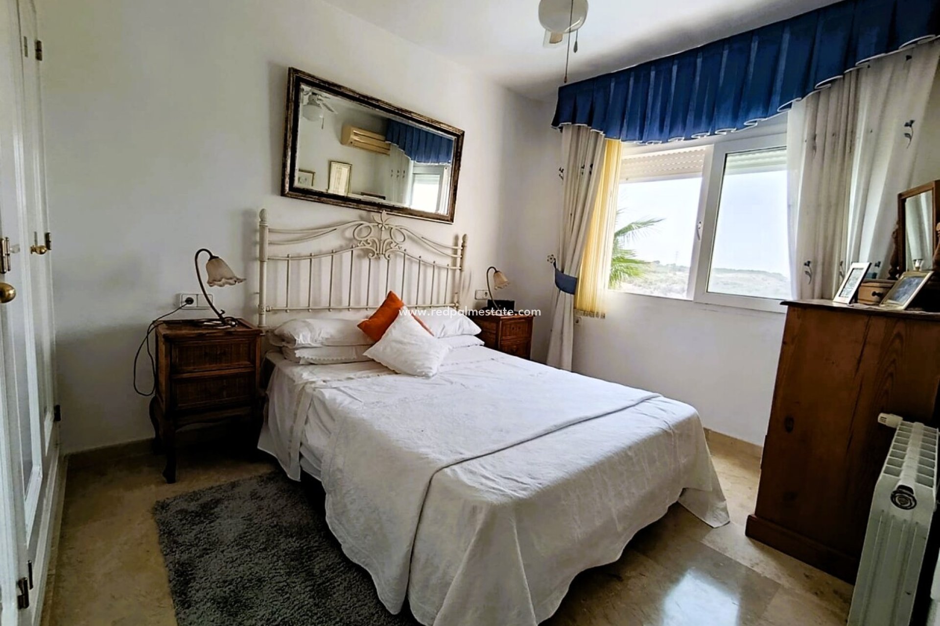 Revente - Villa -
Orihuela Costa - Inland