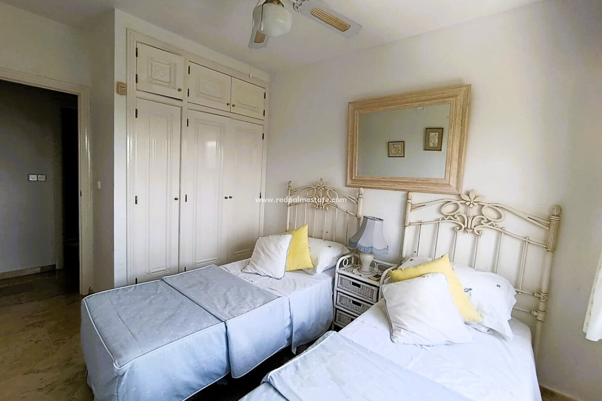 Revente - Villa -
Orihuela Costa - Inland